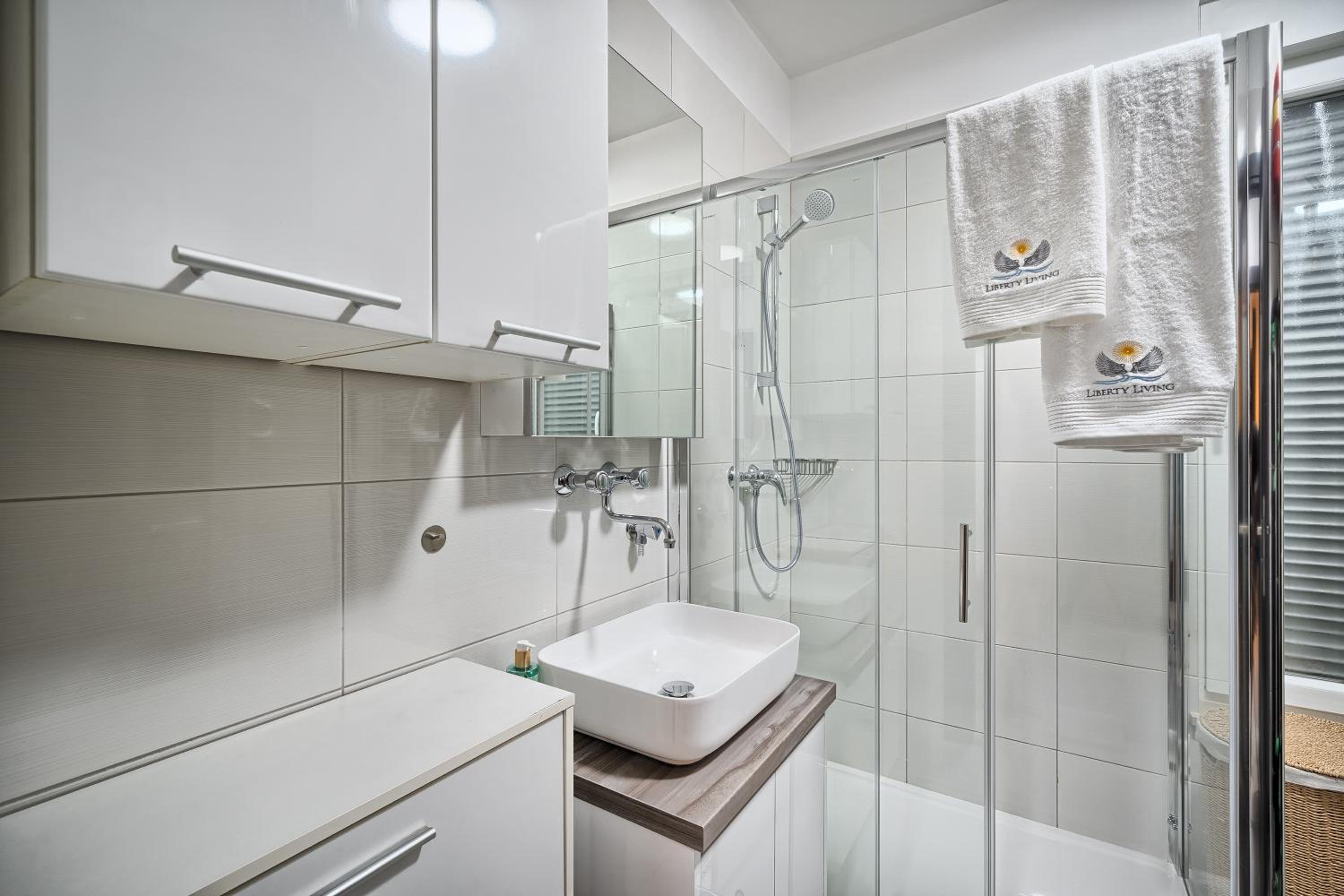 Penthouse Apartment - Photo 29
