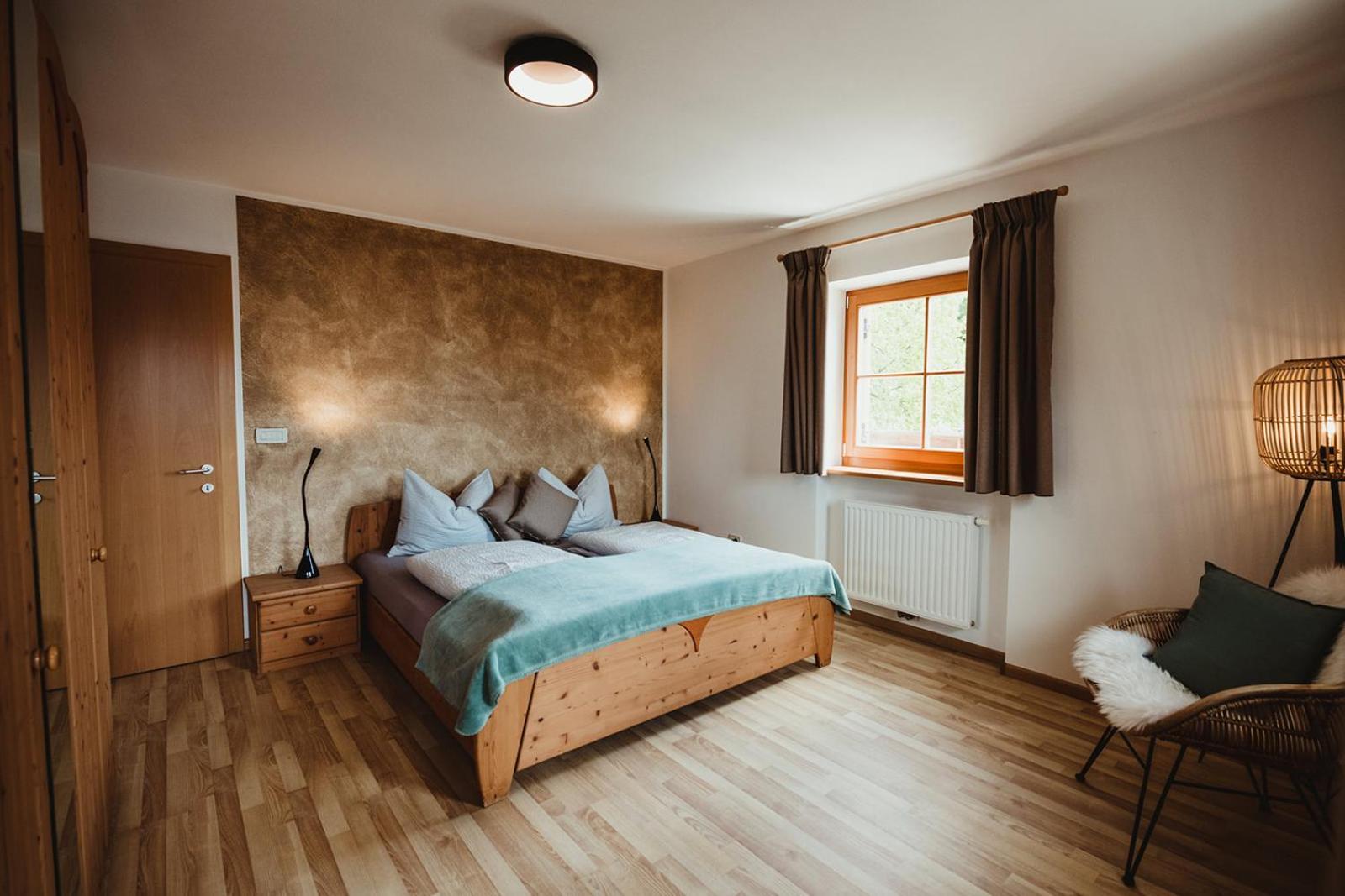 Two-Bedroom Apartment with Mountain View
