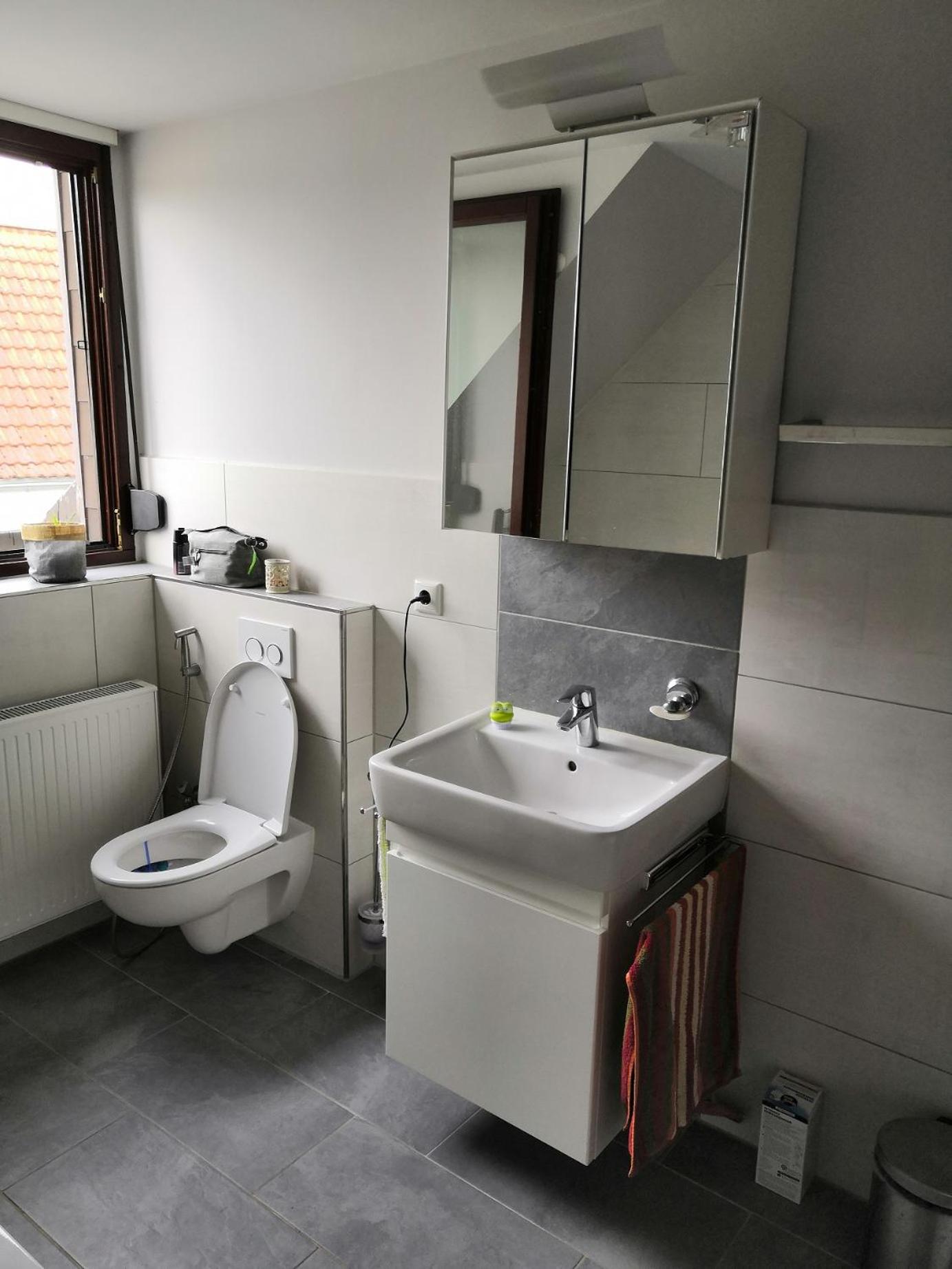 Small Single Room photo 2