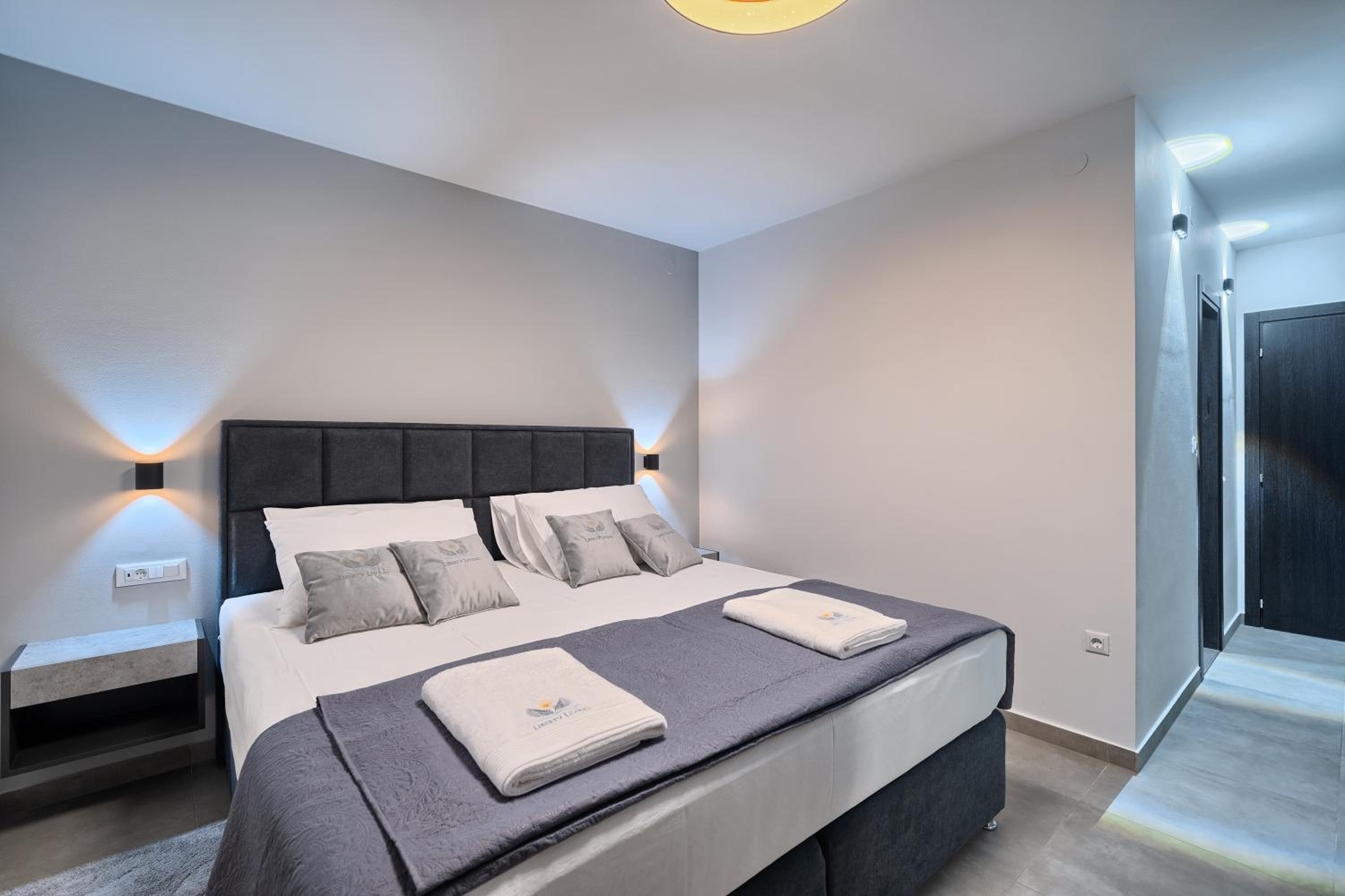 Penthouse Apartment - Photo 31