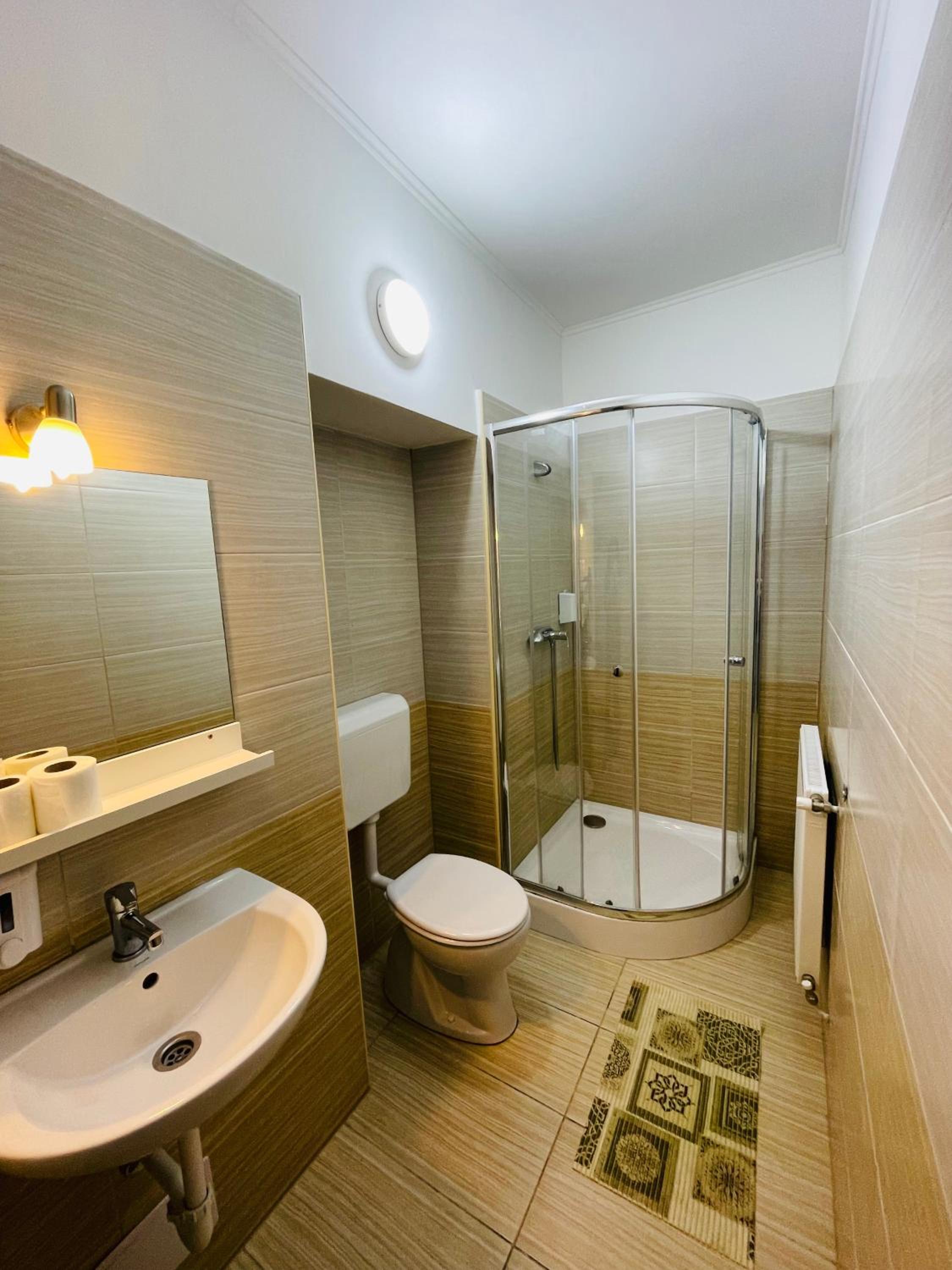 Double Room - Photo 62