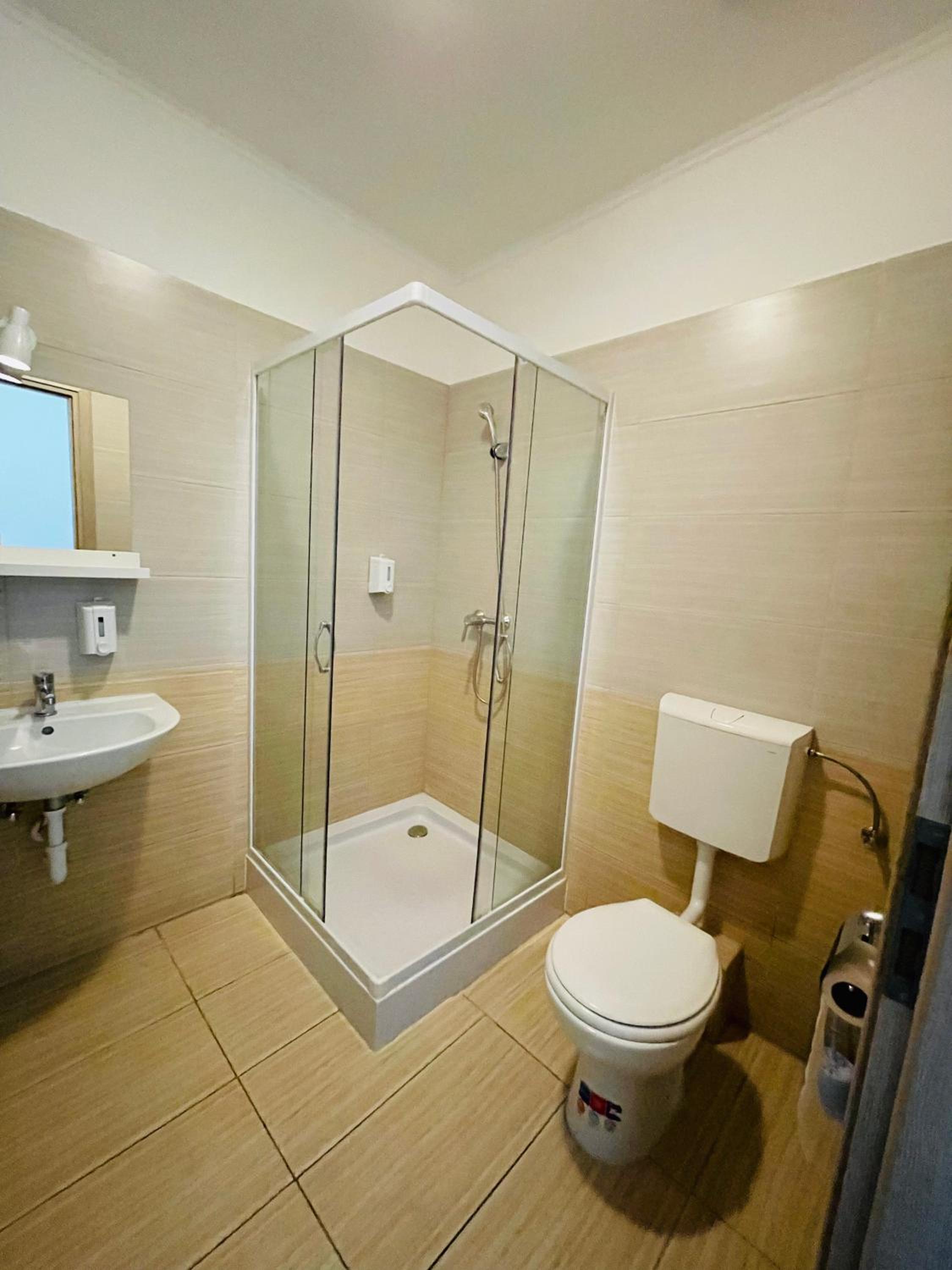Double Room - Photo 57