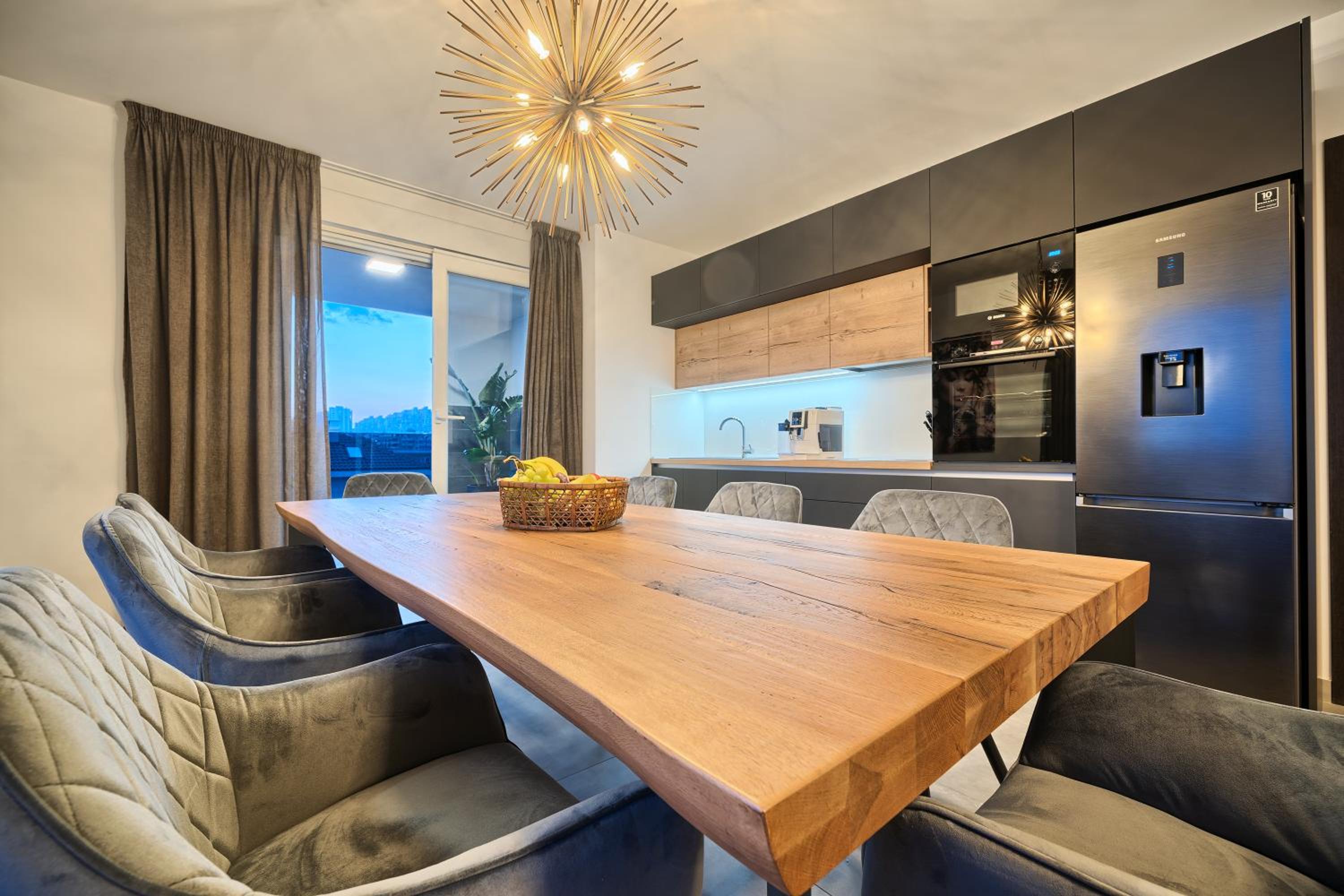 Penthouse Apartment - Photo 41