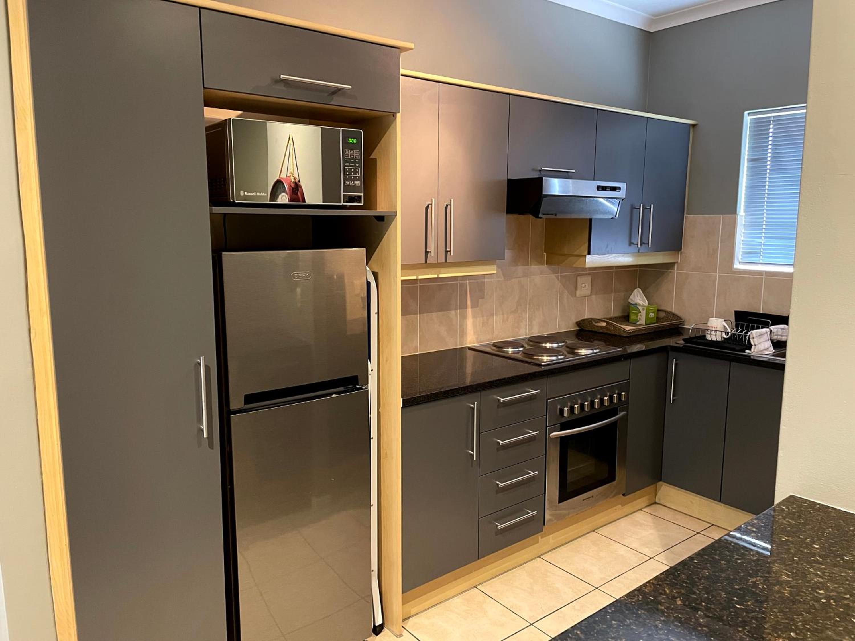 One-Bedroom Apartment - Photo 17