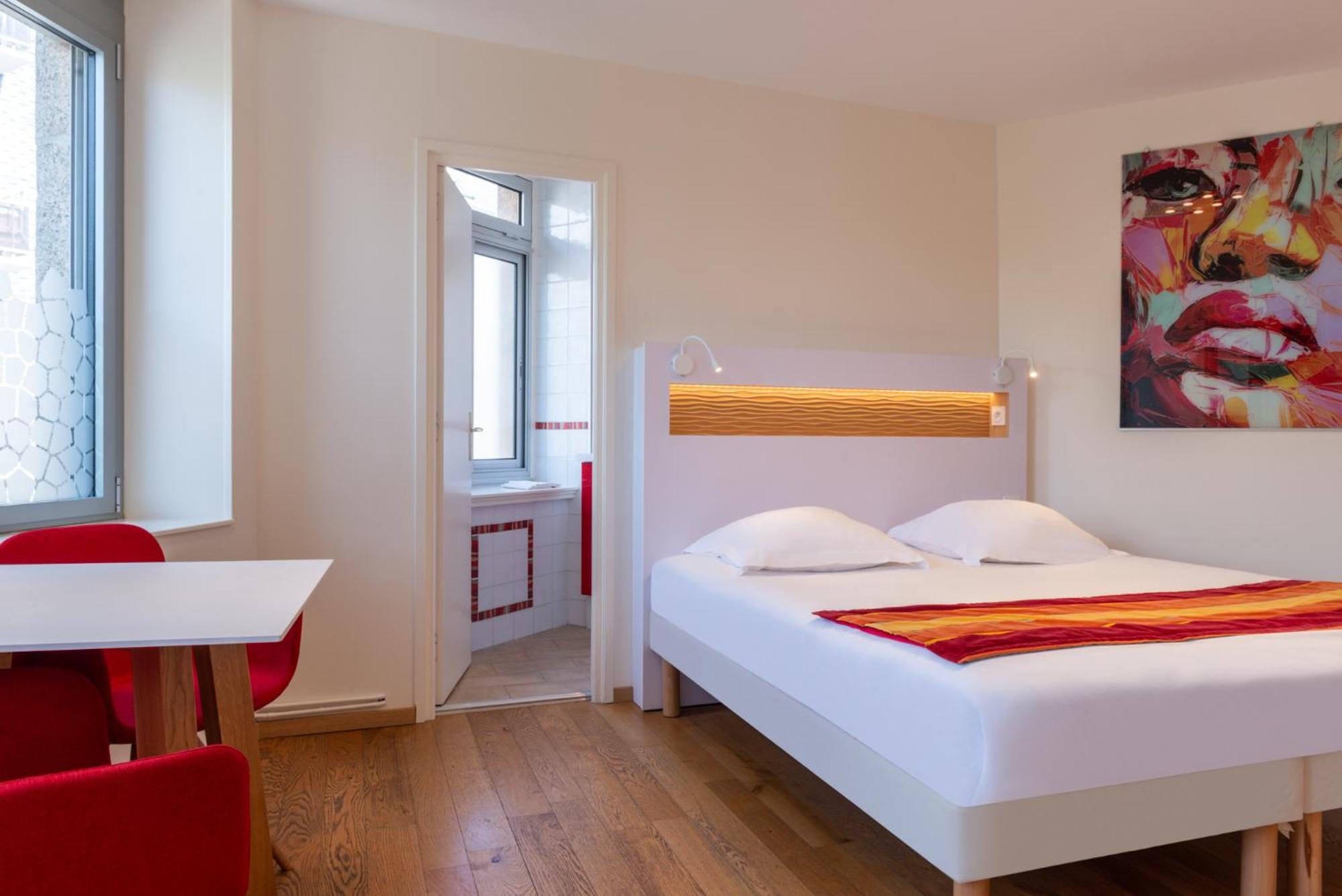 Double Room with Kitchenette photo 3