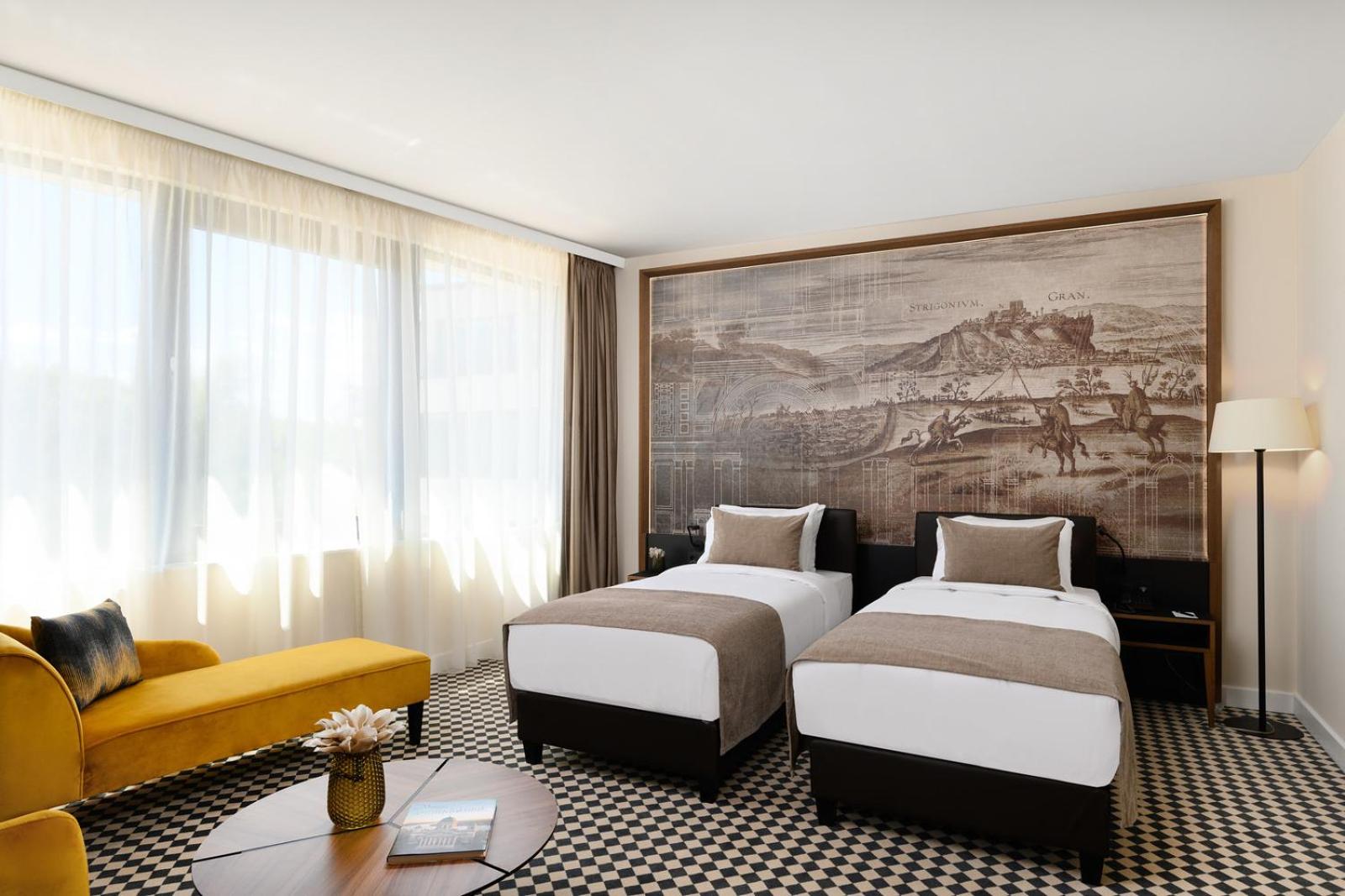Large Twin Room photo 3