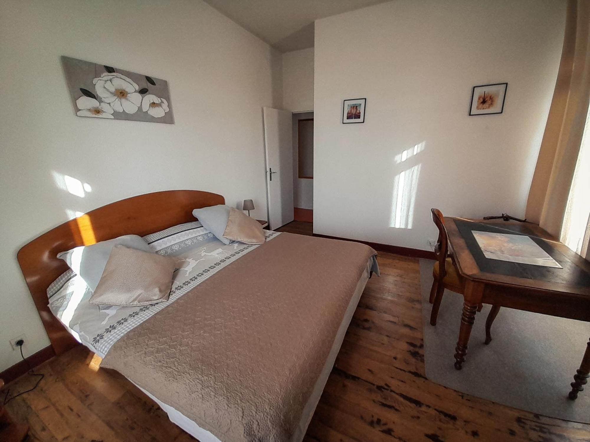 Superior Apartment photo 2