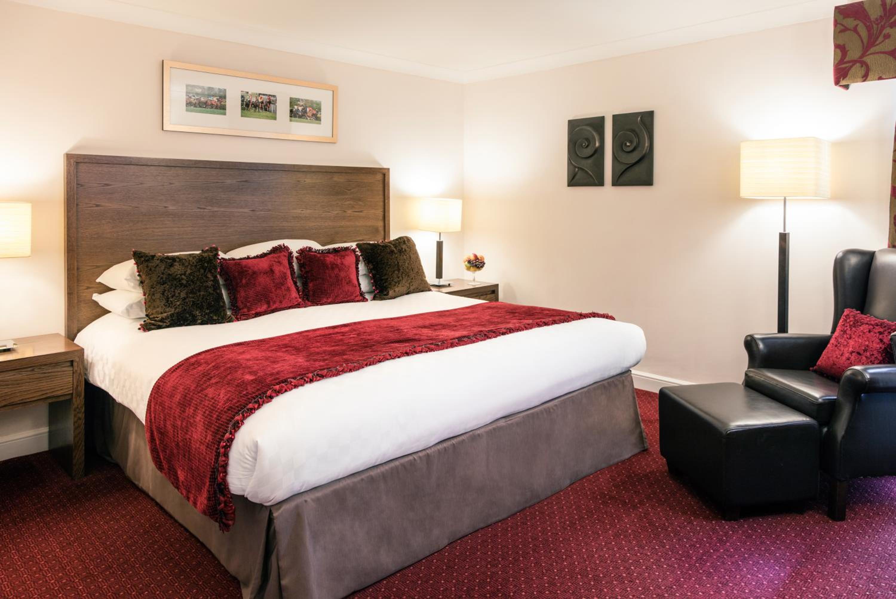 King Suite - Photo 1