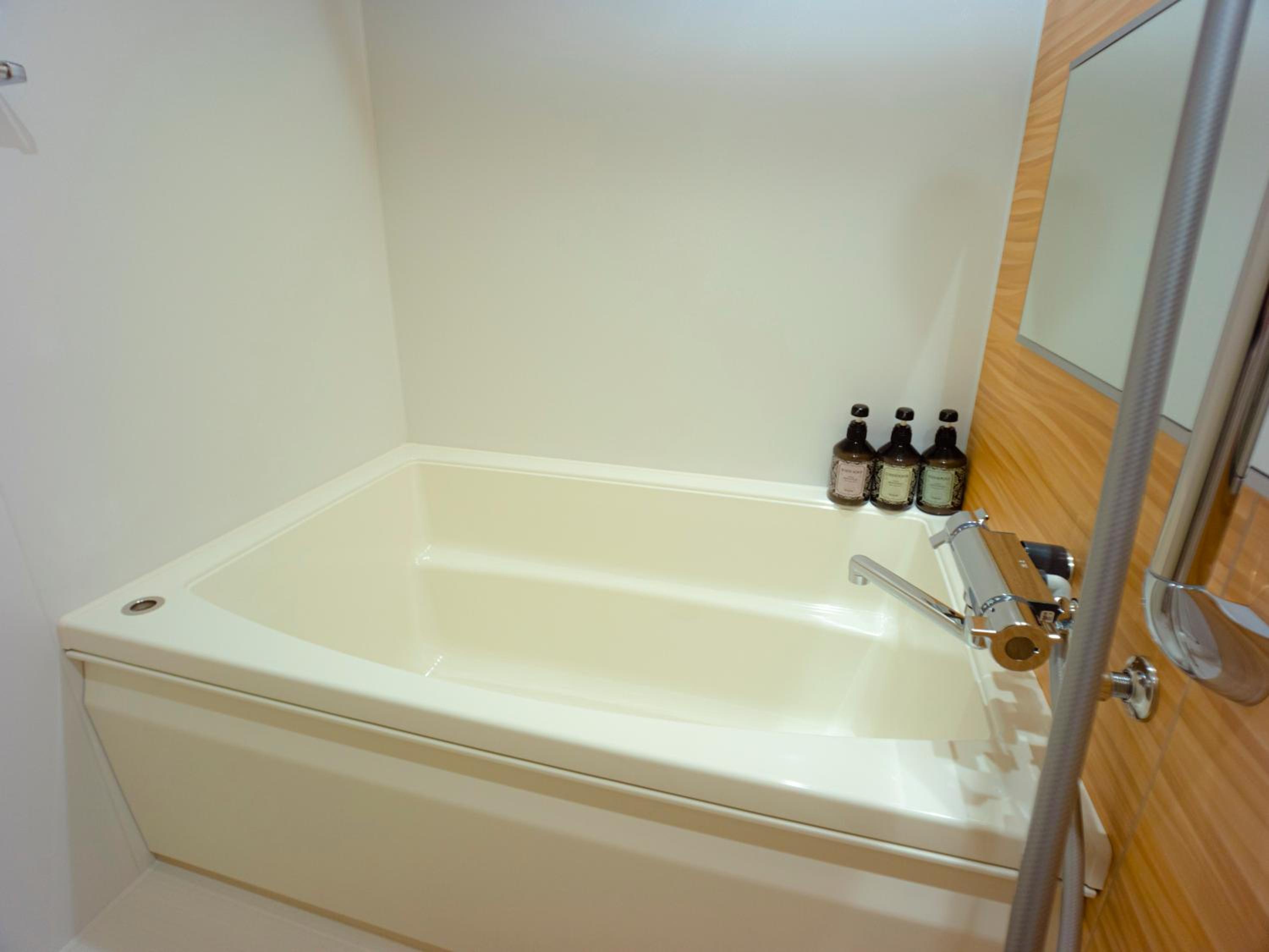 Deluxe Twin Room - Photo 6