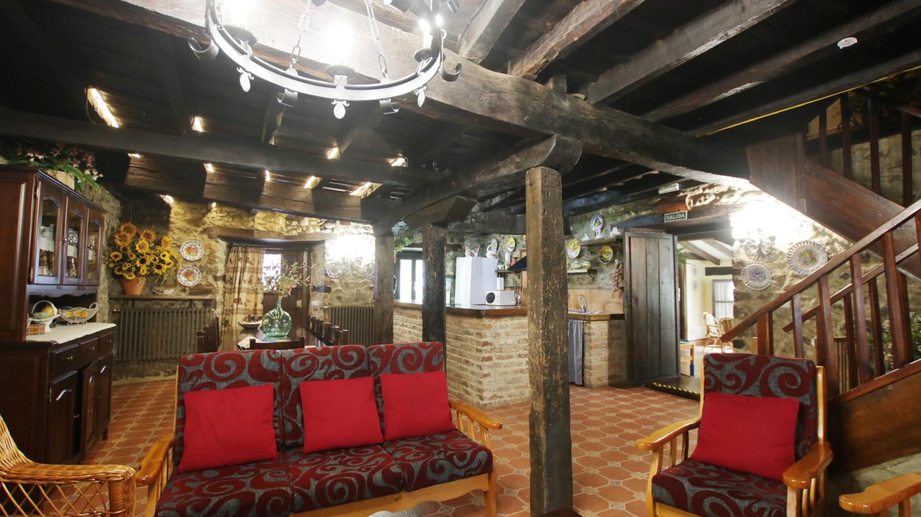 Casa de cinco habitaciones