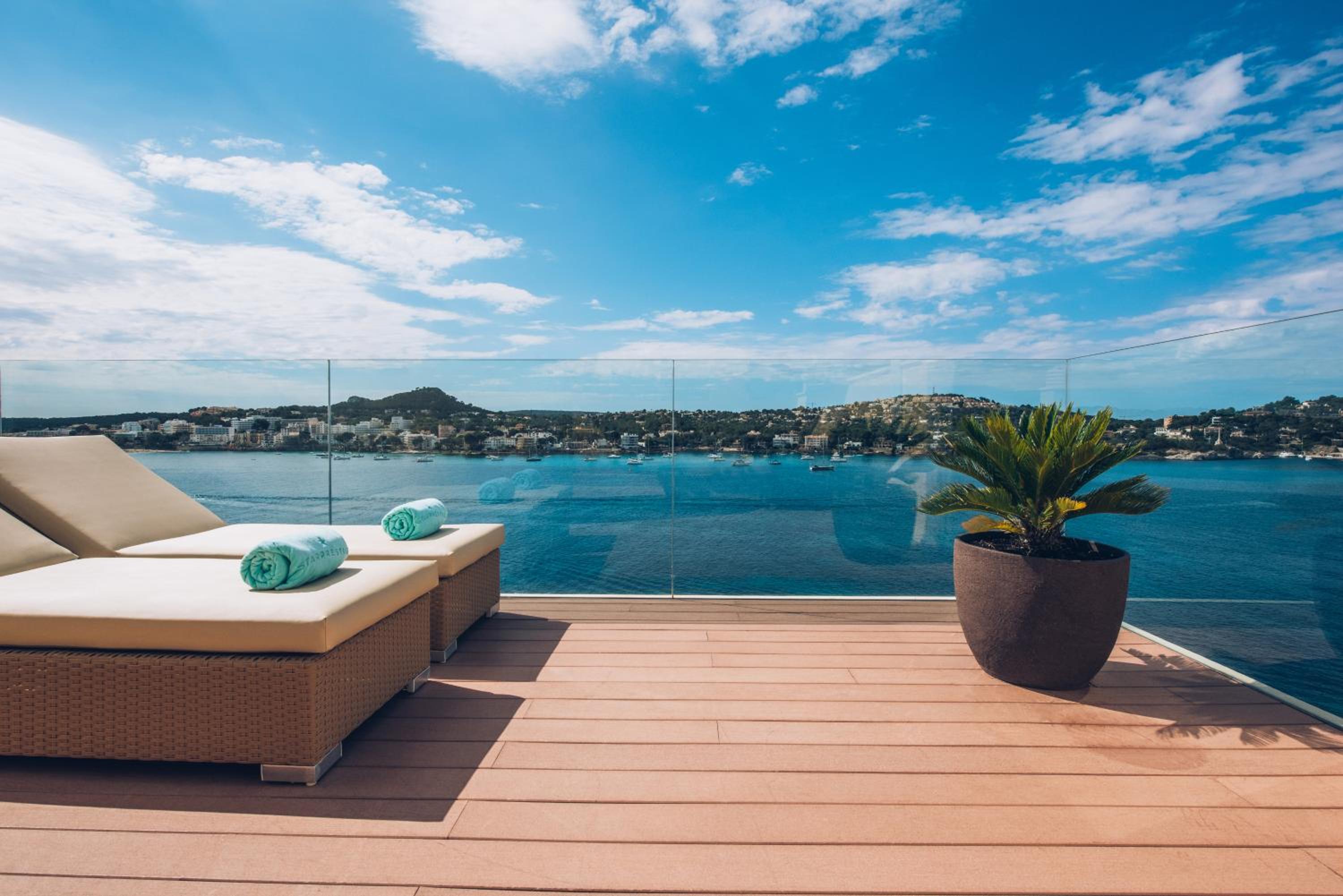 Star Prestige Suite Sea View Penthouse