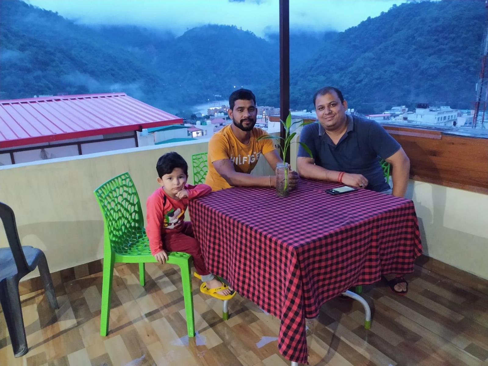 Deluxe Double Room with Balcony - Photo 2