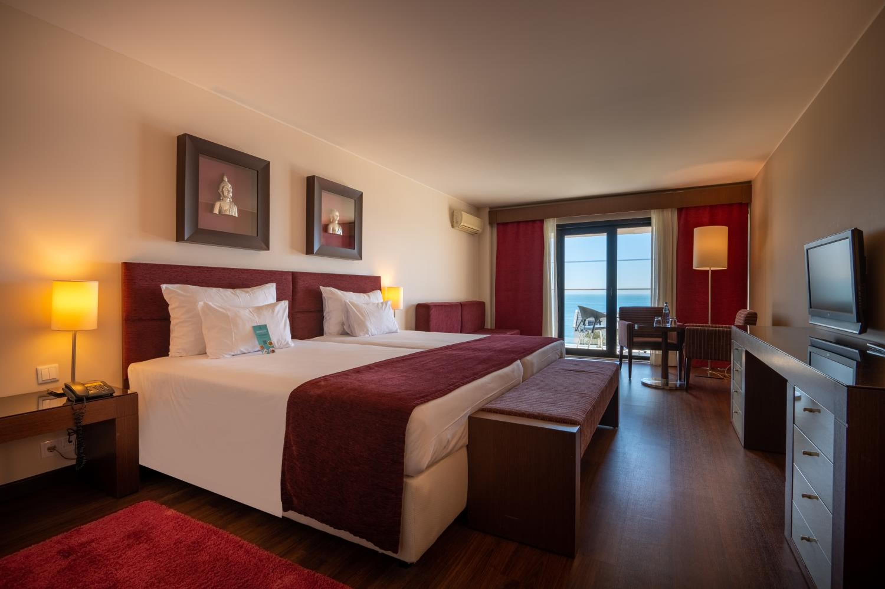 Twin Room with Sea View - Photo 1