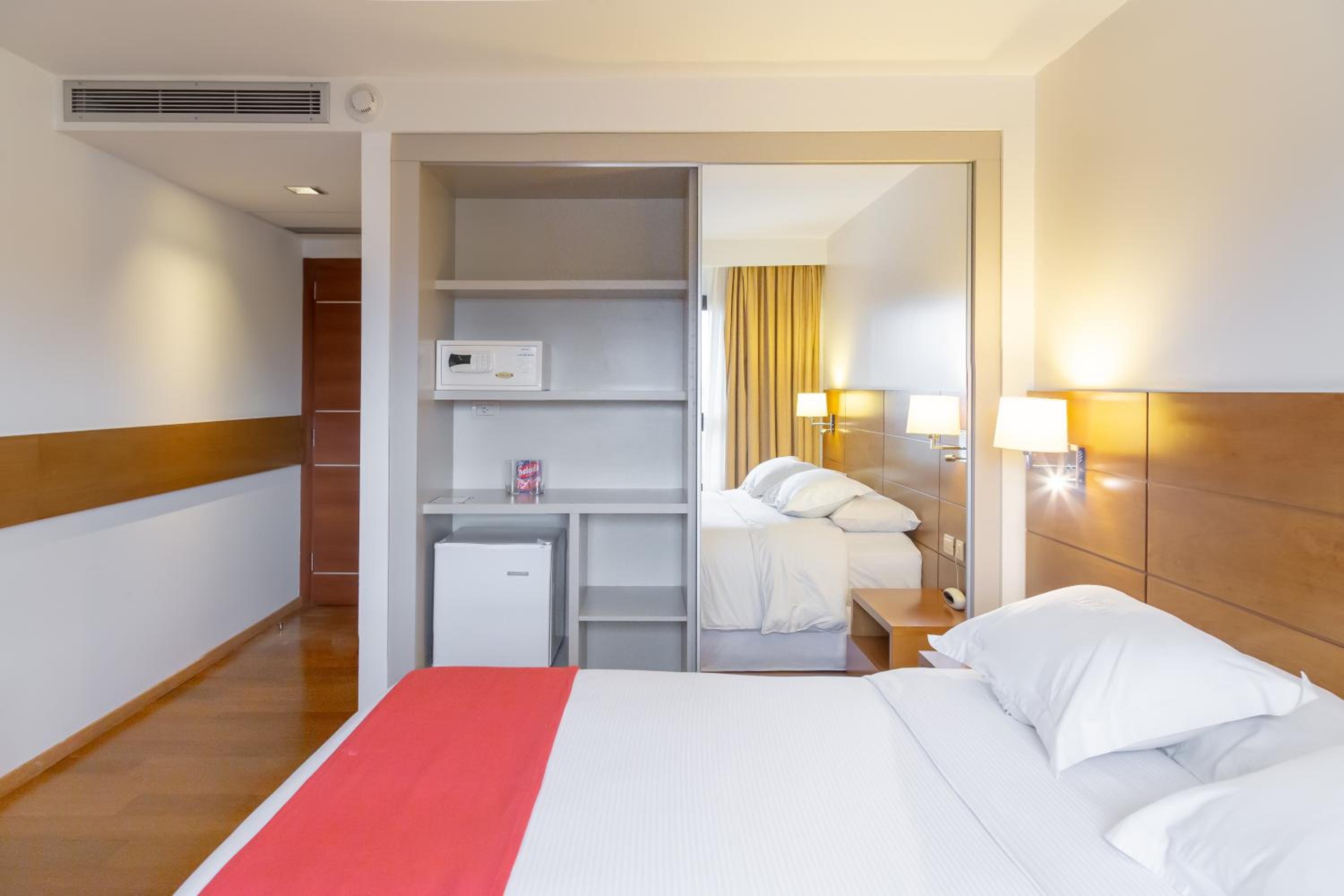 Executive Double Room with Balcony photo 2