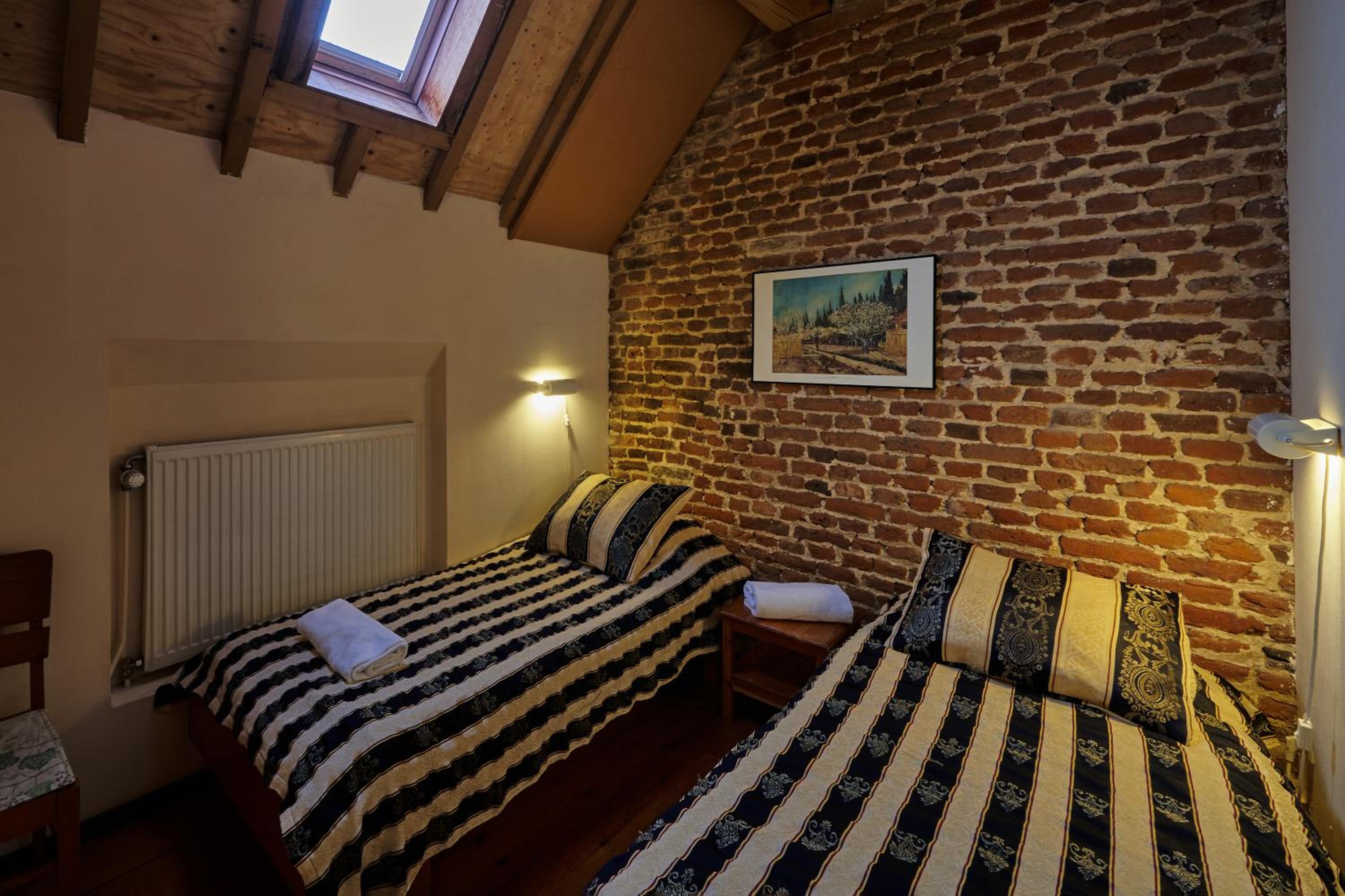 Three-Bedroom Apartment photo 2