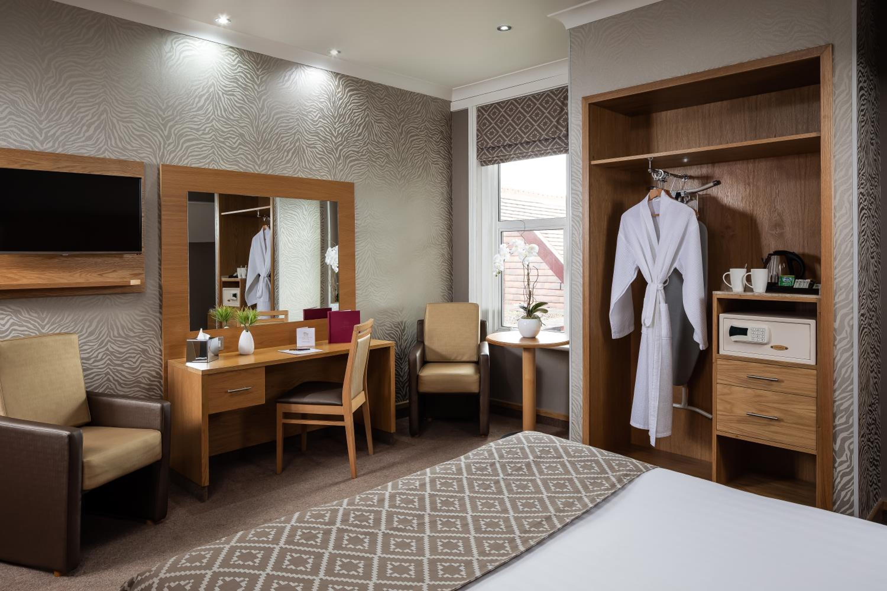 Double Room - Photo 5