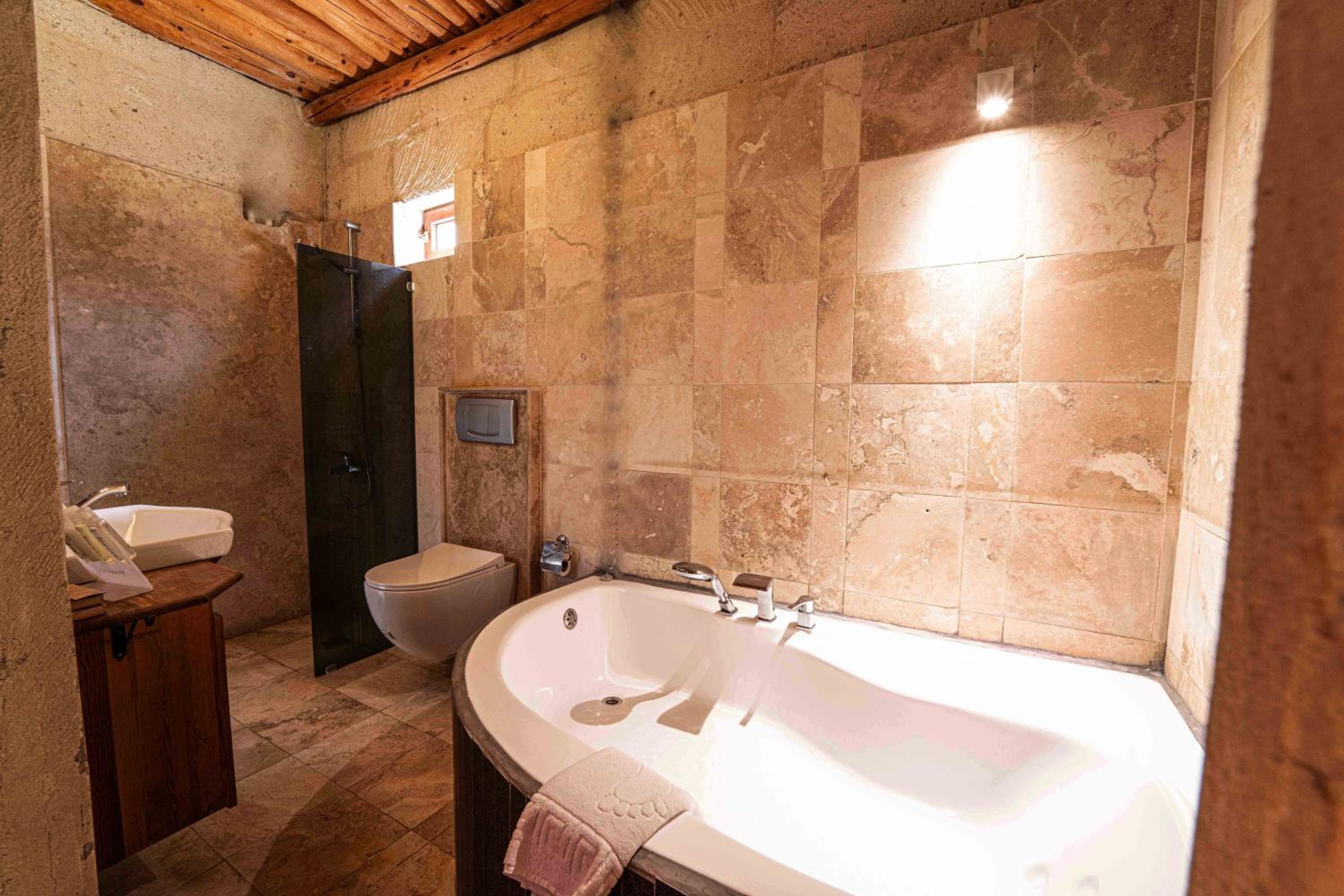 Junior Suite - Photo 15