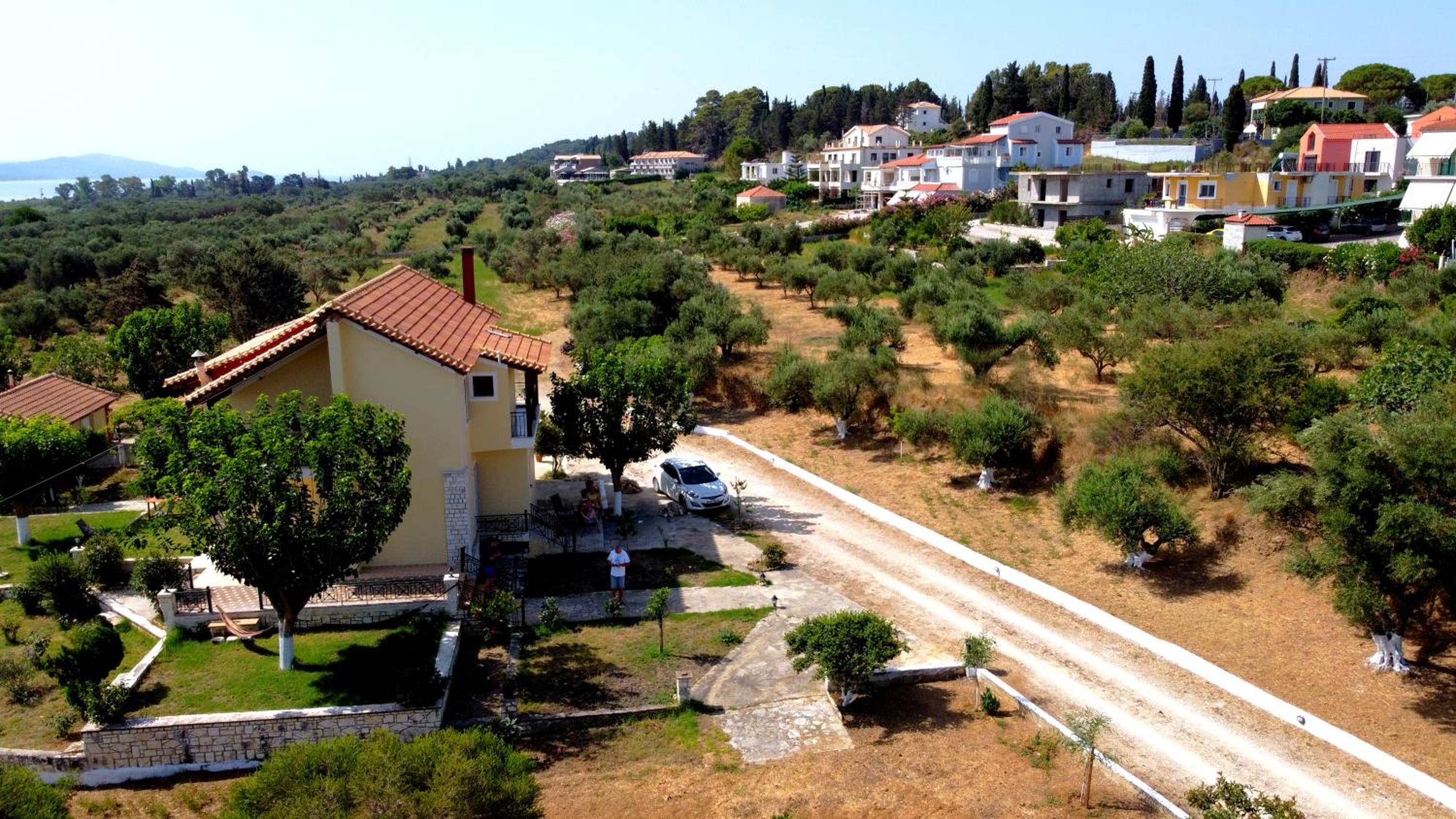 Villa - Beach Front photo 3