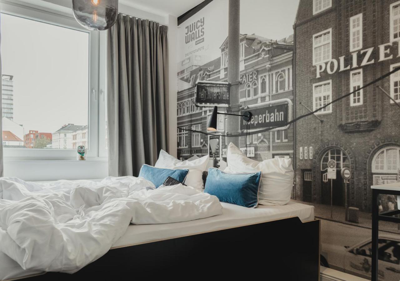 Double Room - Photo 6