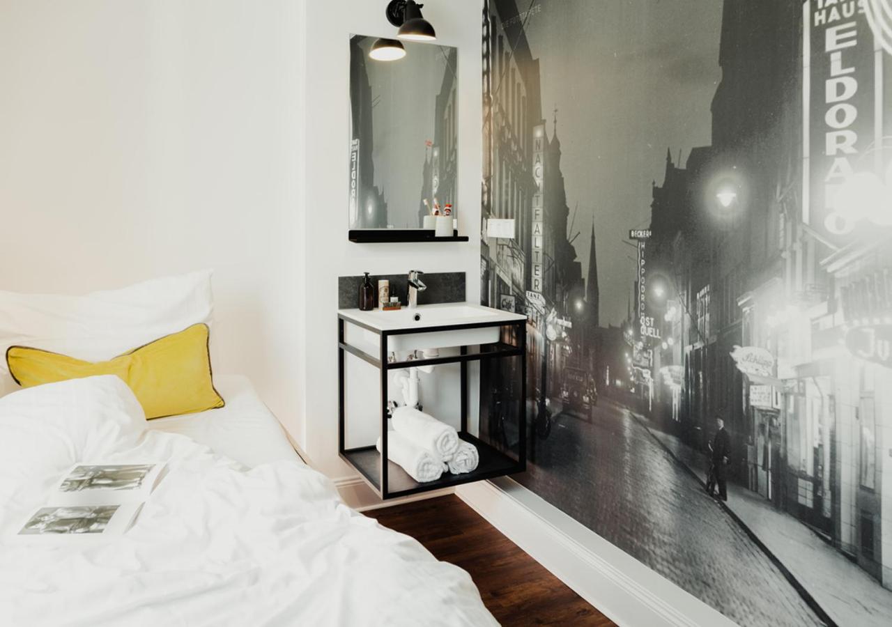 Single Room with Shared Bathroom