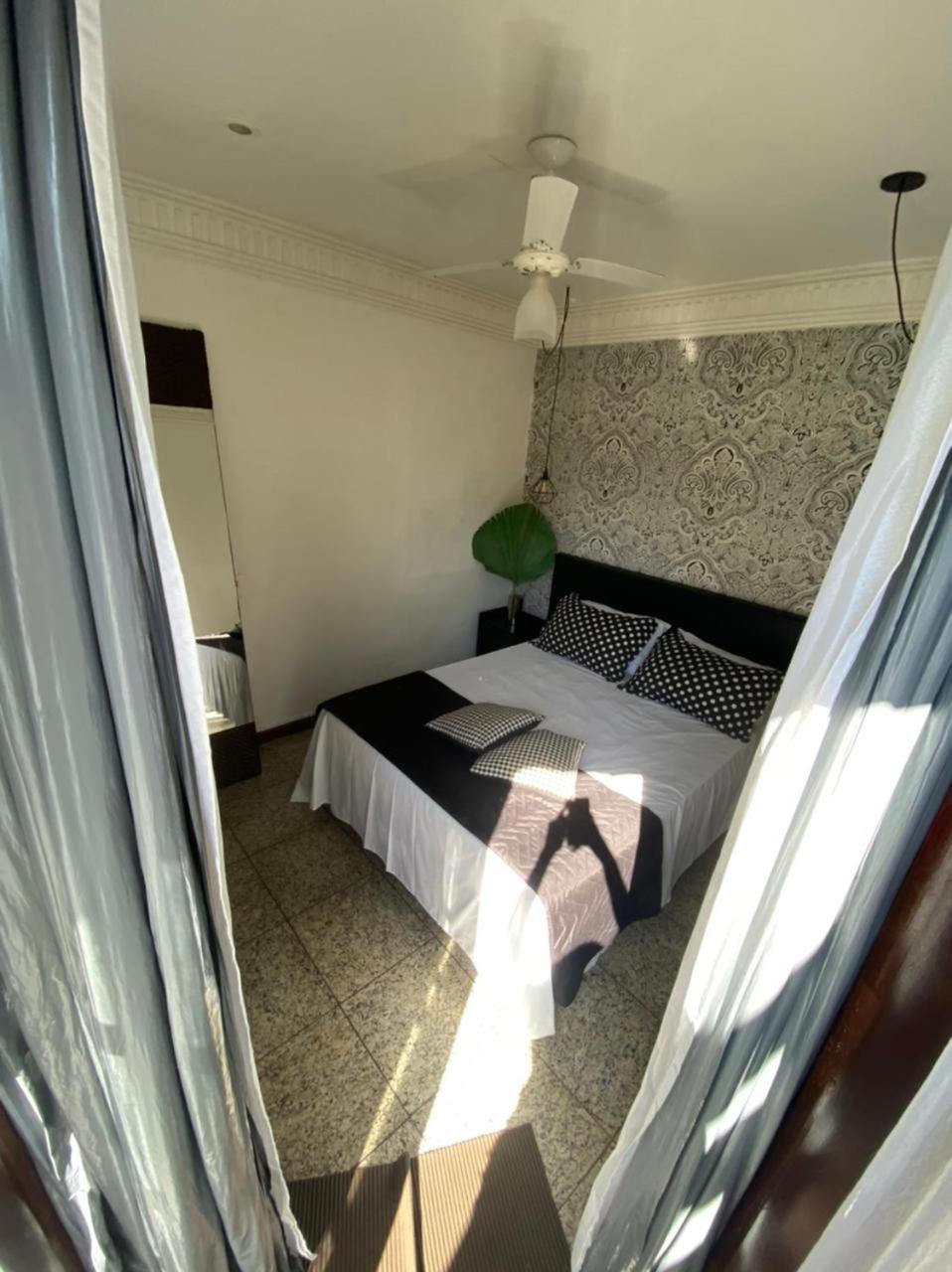 Double Room with Shared Bathroom photo 1