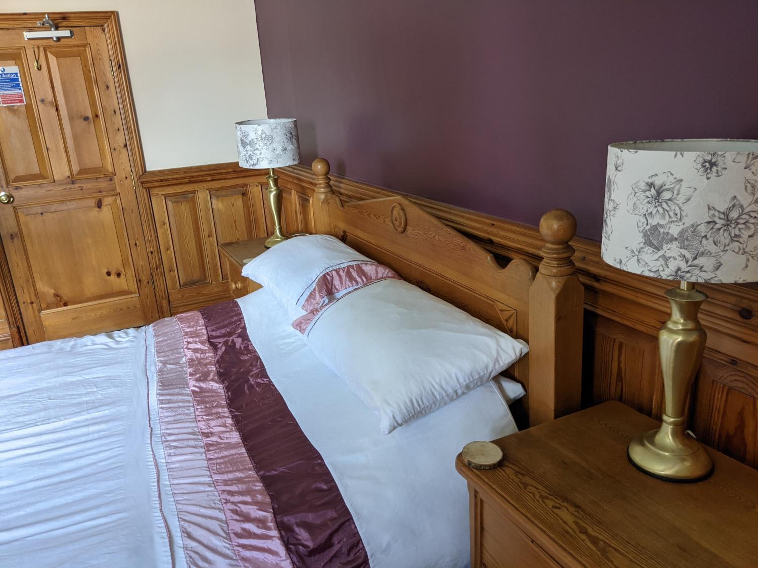Double Room - Photo 17