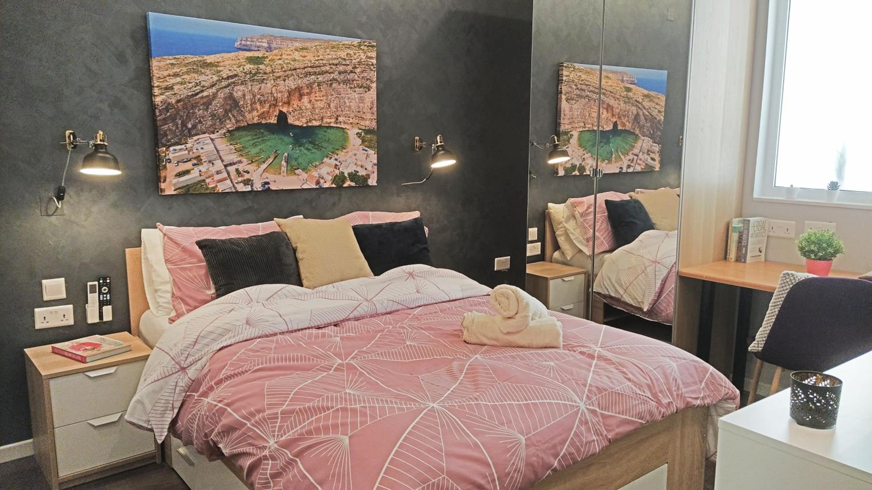 Double Room with Private External Bathroom