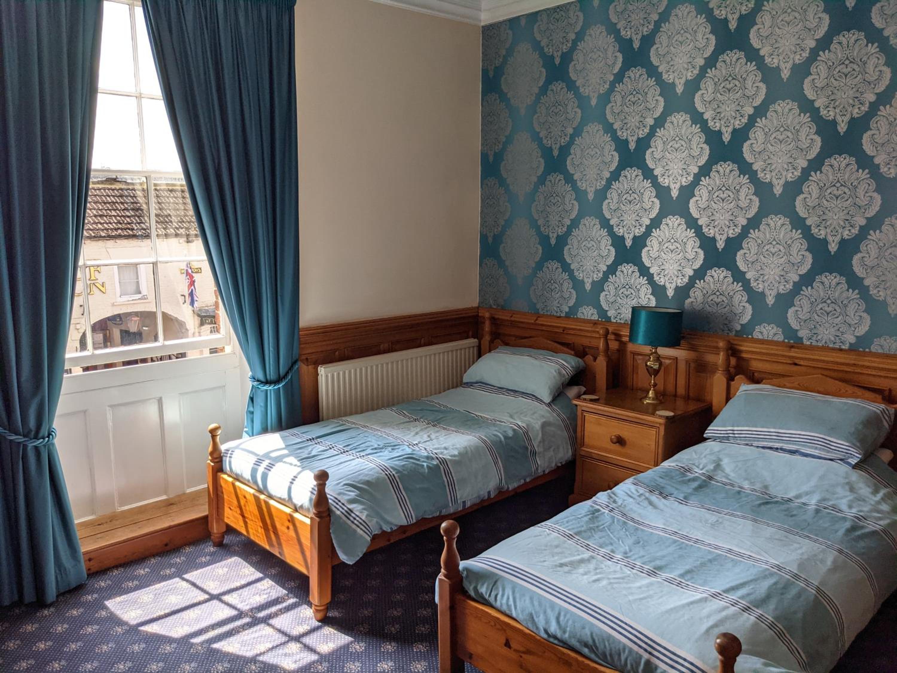 Standard Twin Room - Upper Floor - Photo 1