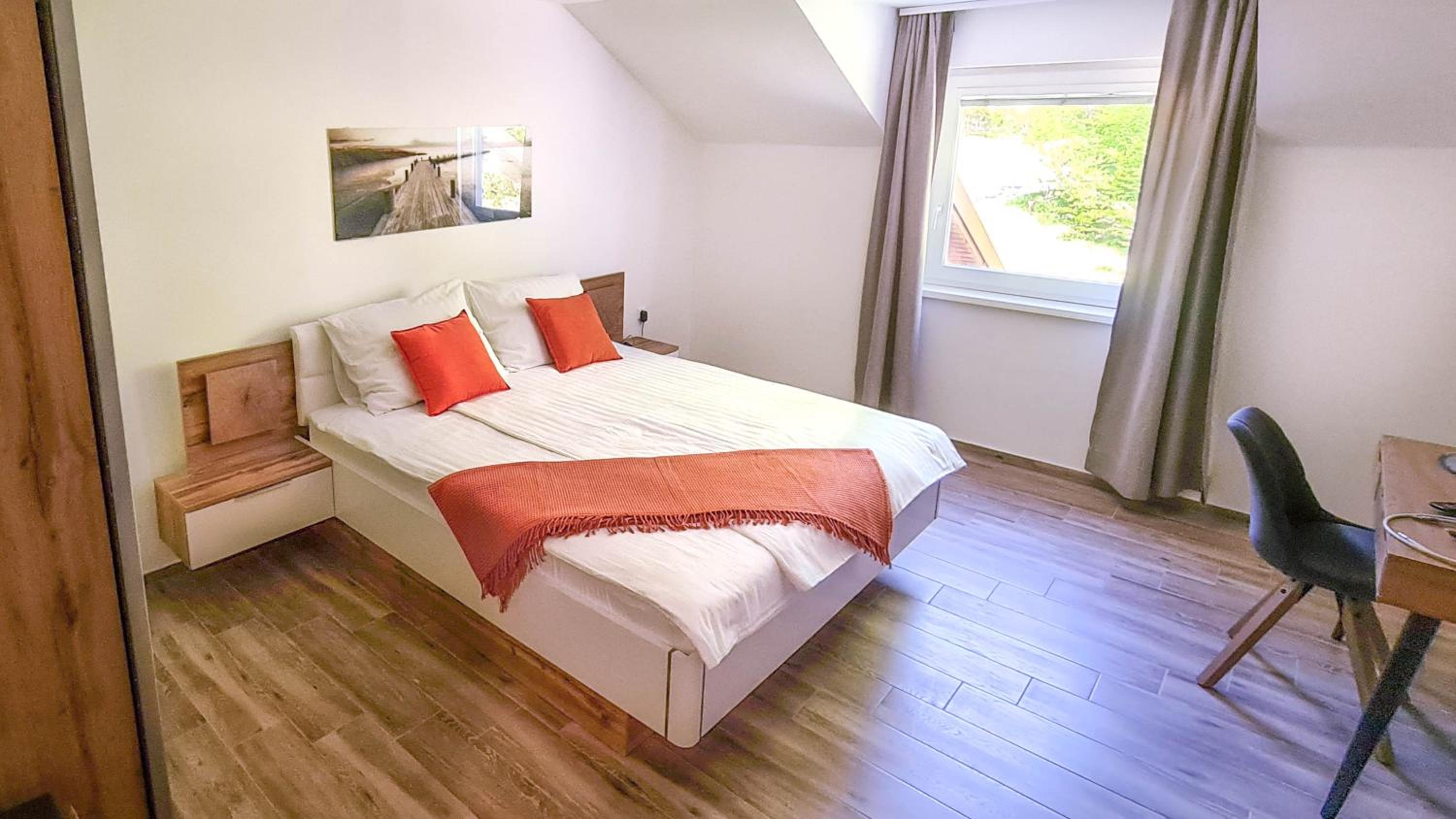Superior King Room photo 1