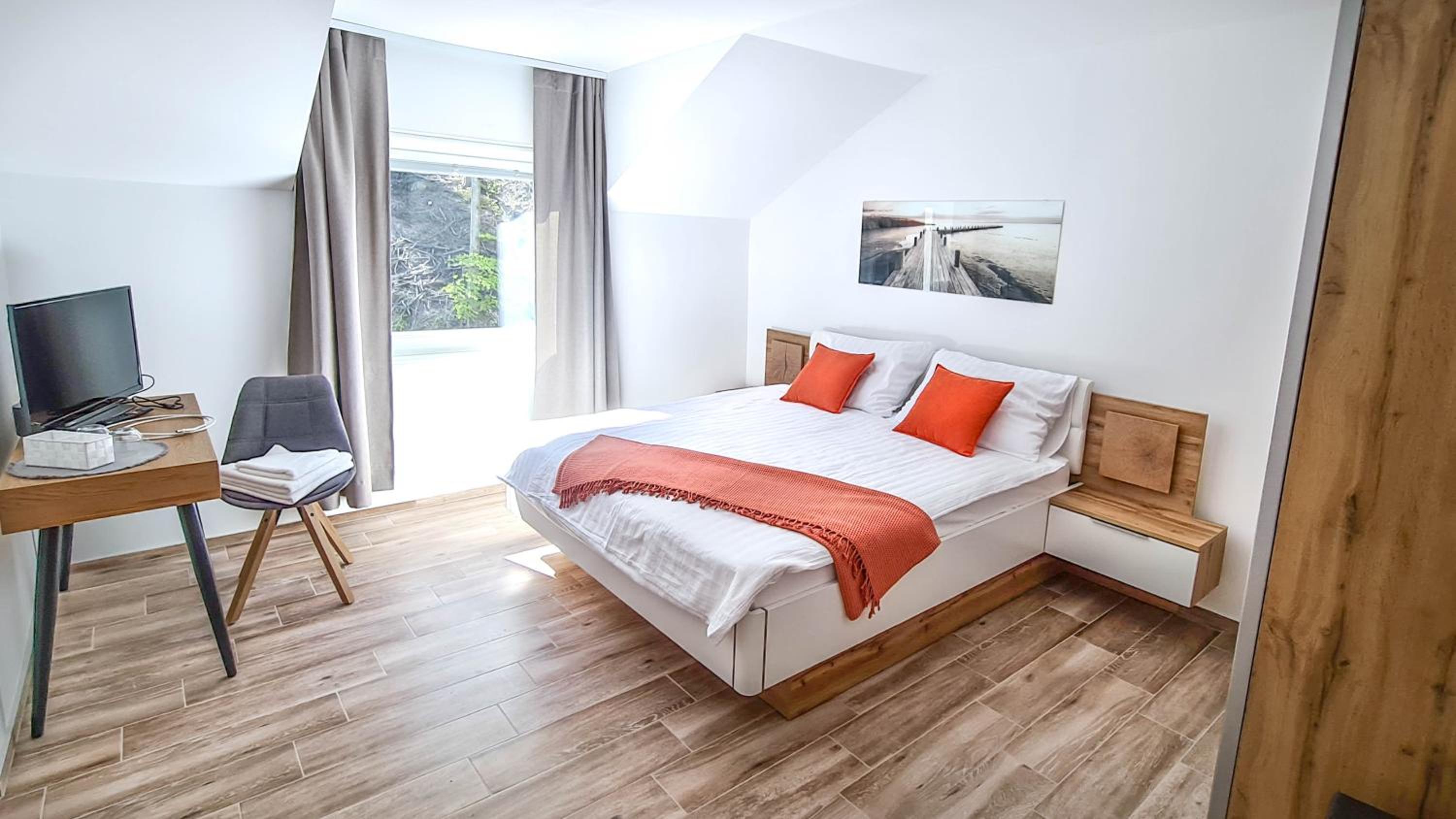 Superior King Room photo 2