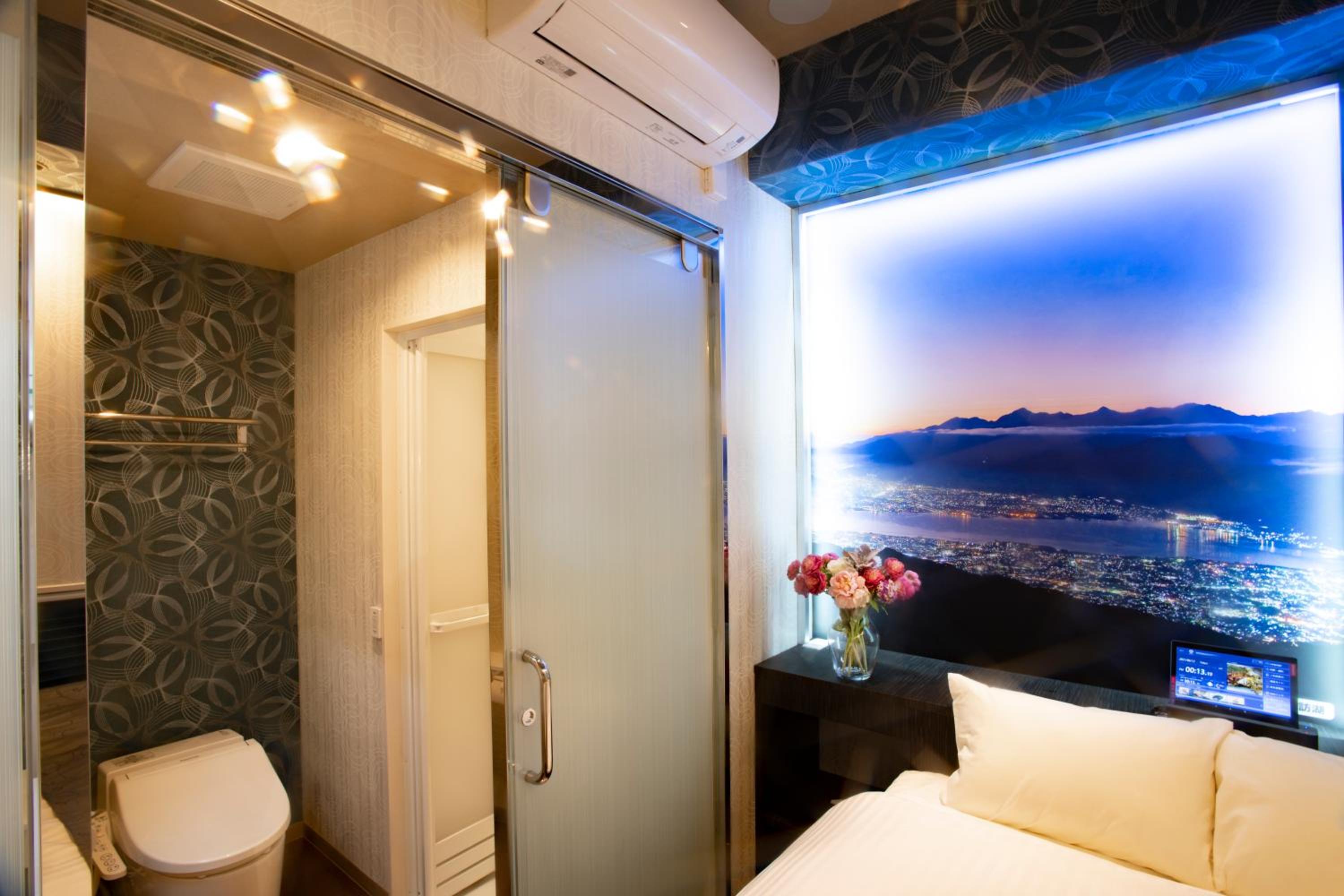 Double Room Non-Smoking  - Photo 4