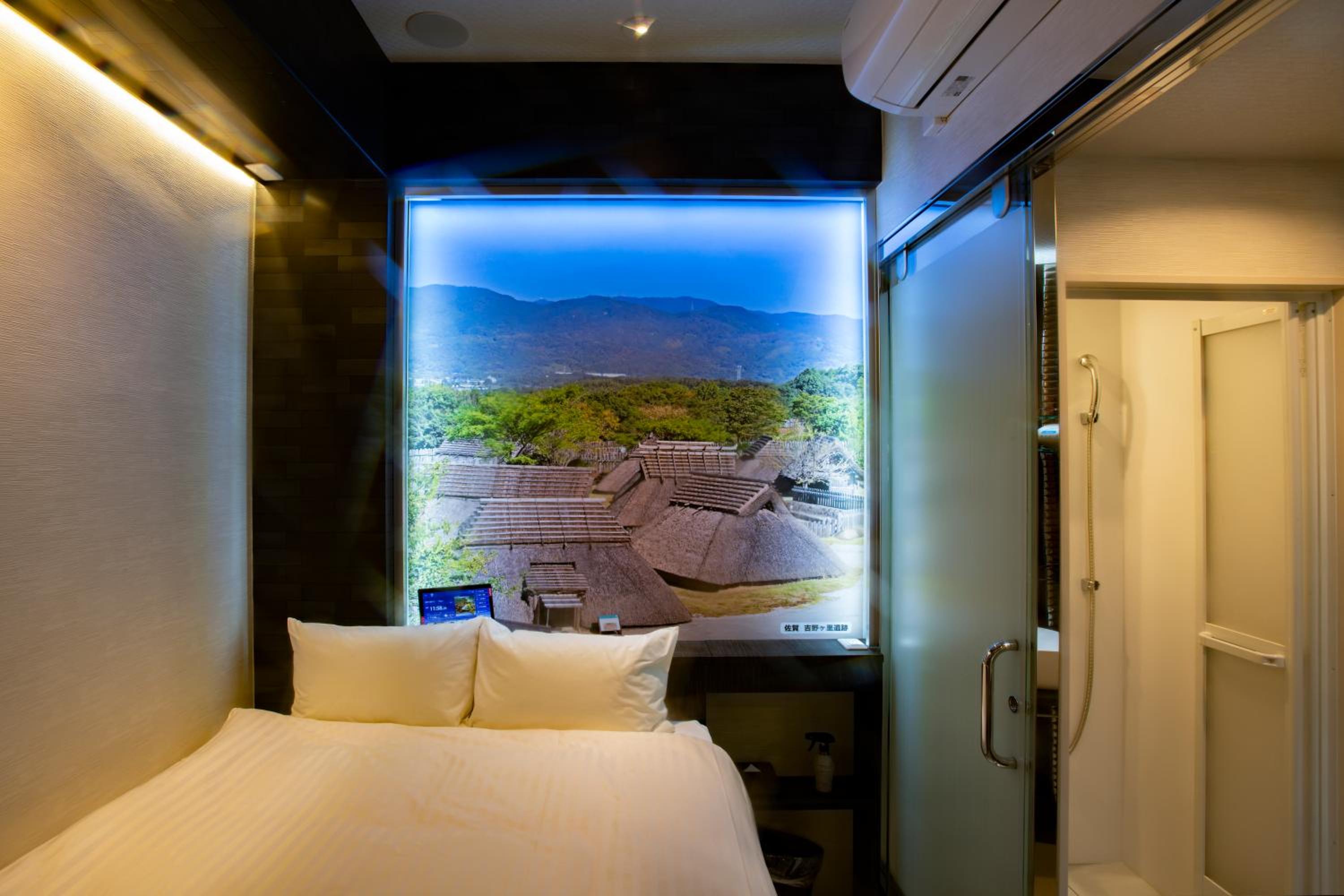 Double Room Non-Smoking  - Photo 16