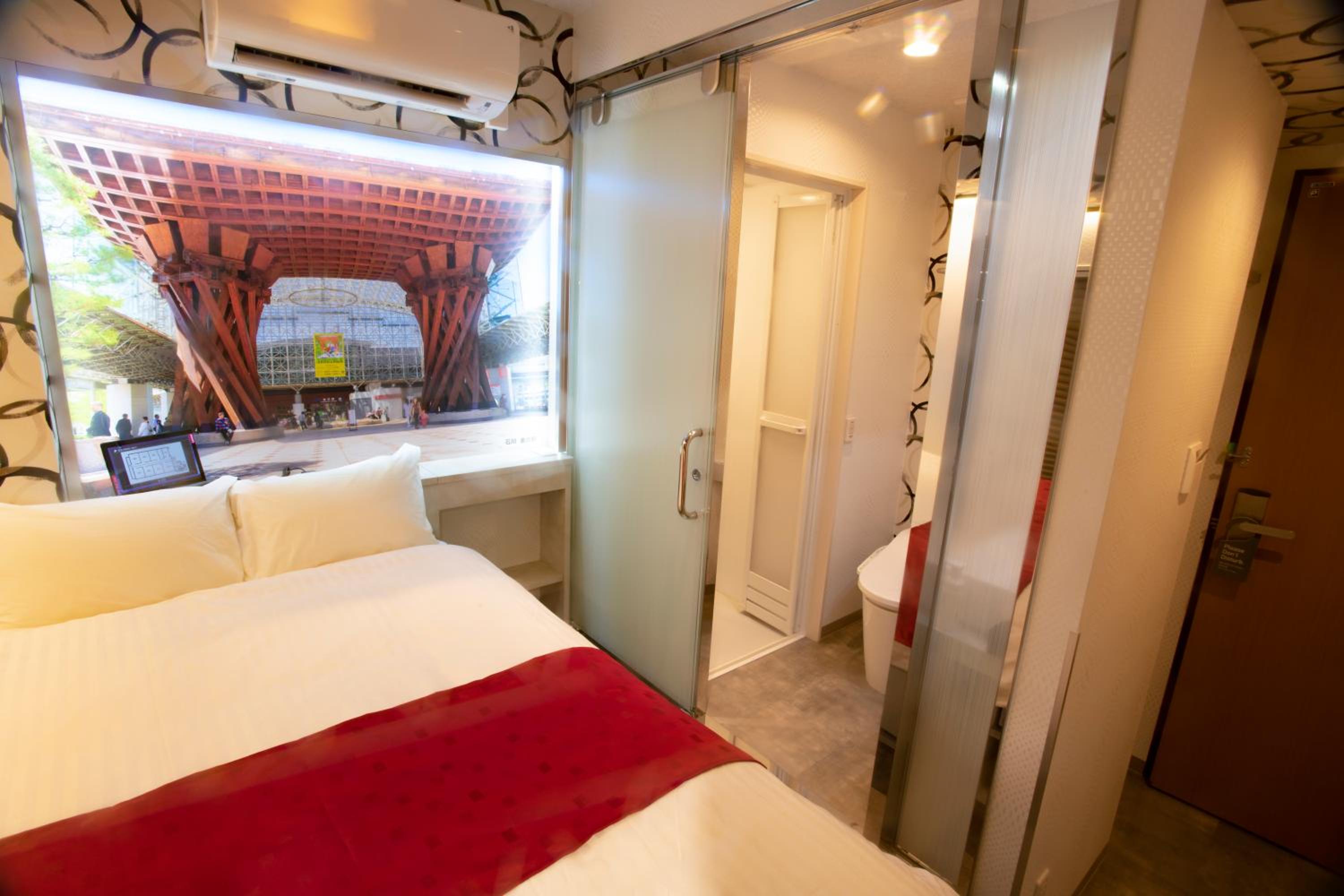 Double Room Non-Smoking  - Photo 3