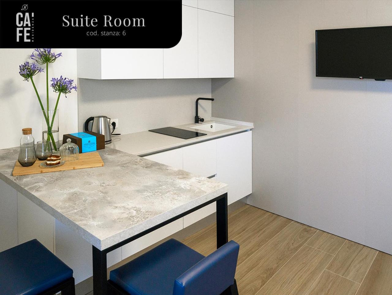 Studio Apartment photo 2
