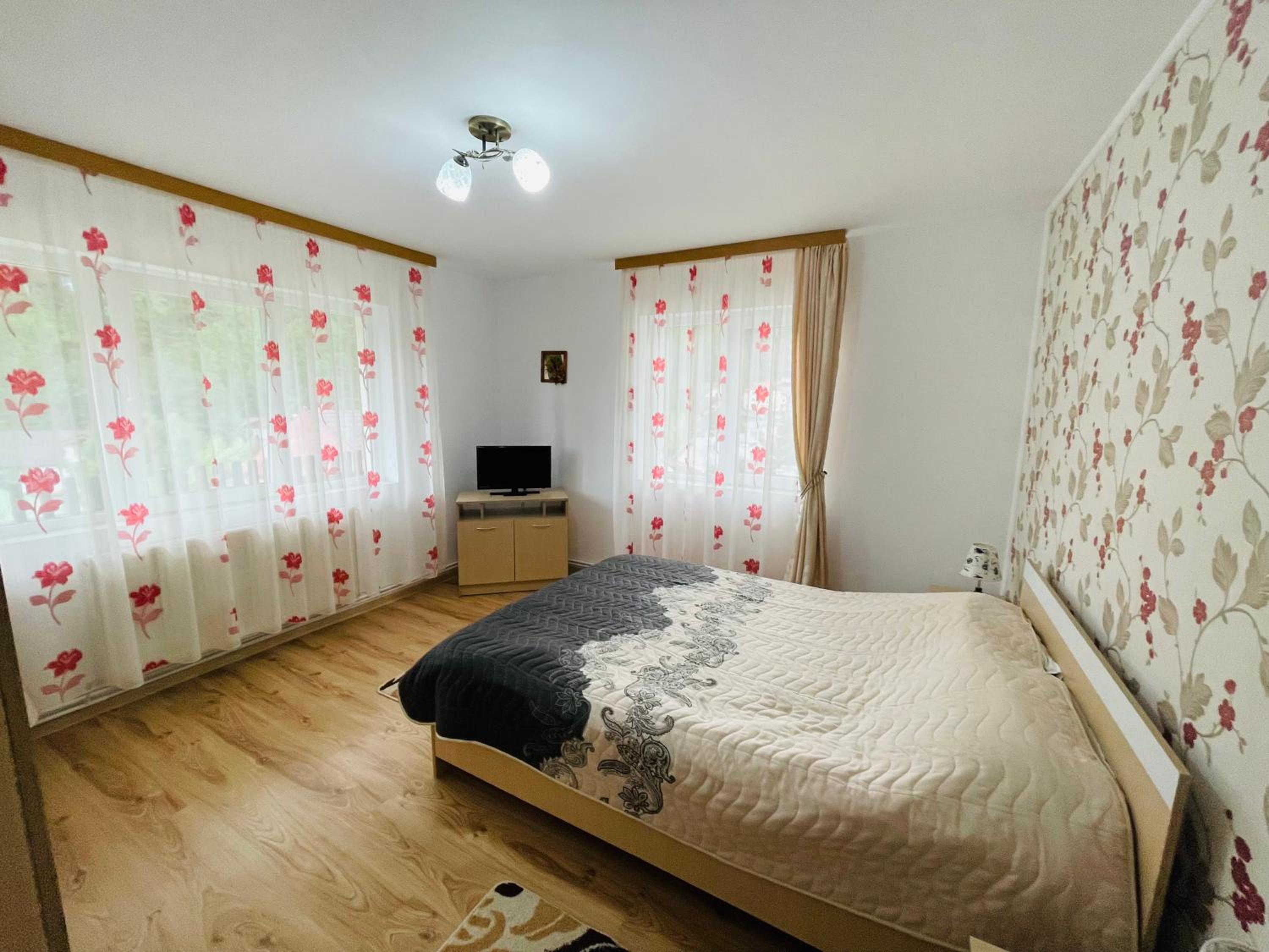 Two-Bedroom Apartment - Photo 1