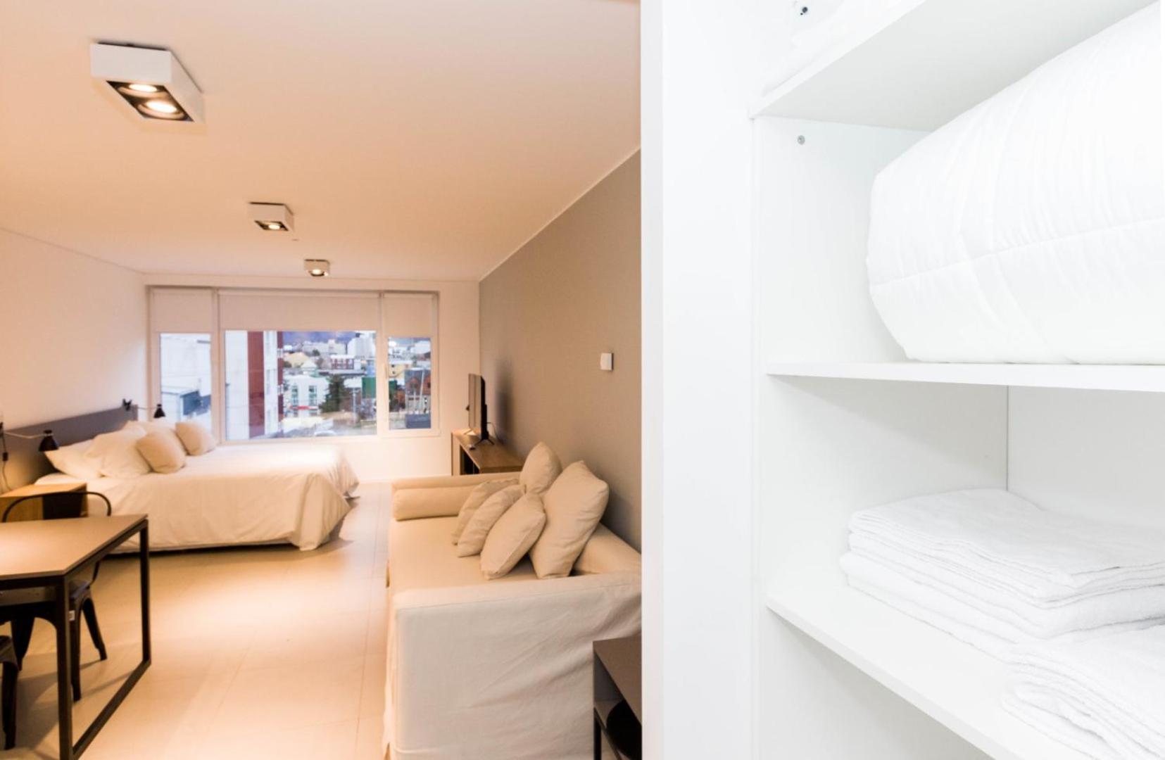 King Studio with Sofa Bed