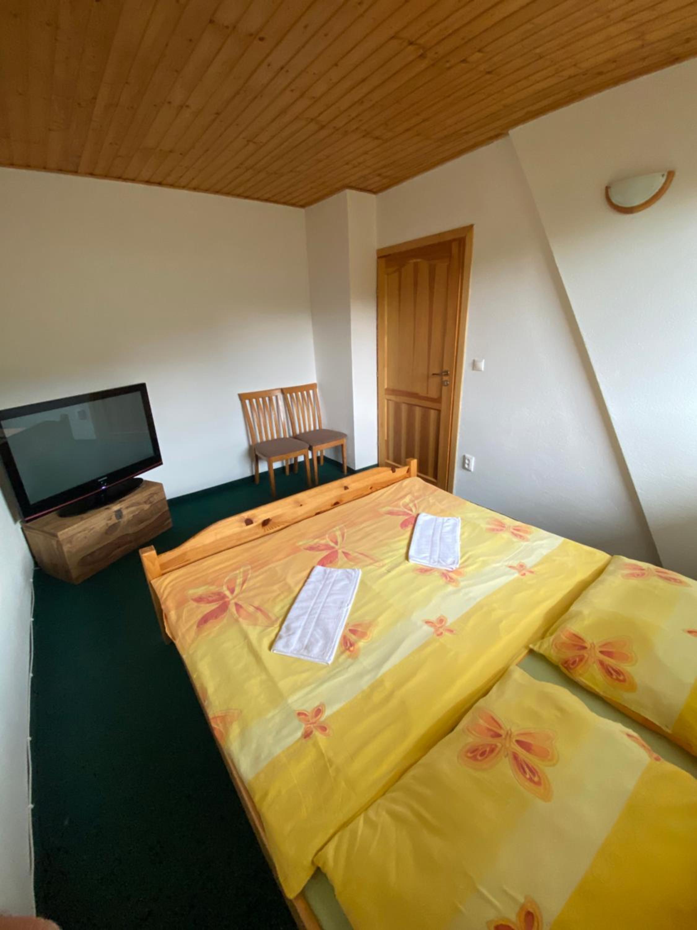 Triple Room - Photo 1