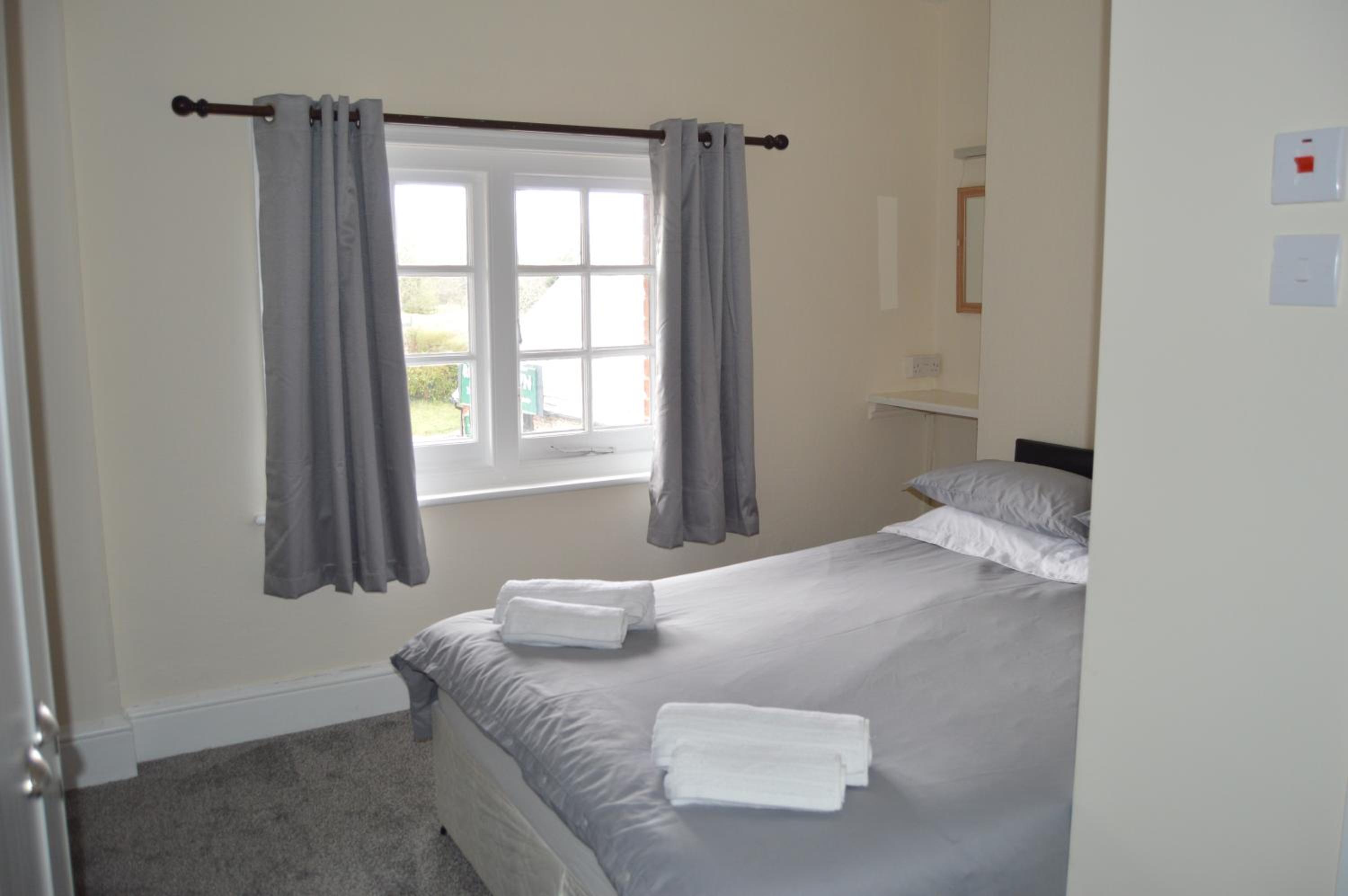Deluxe Double Room With Shower photo 2