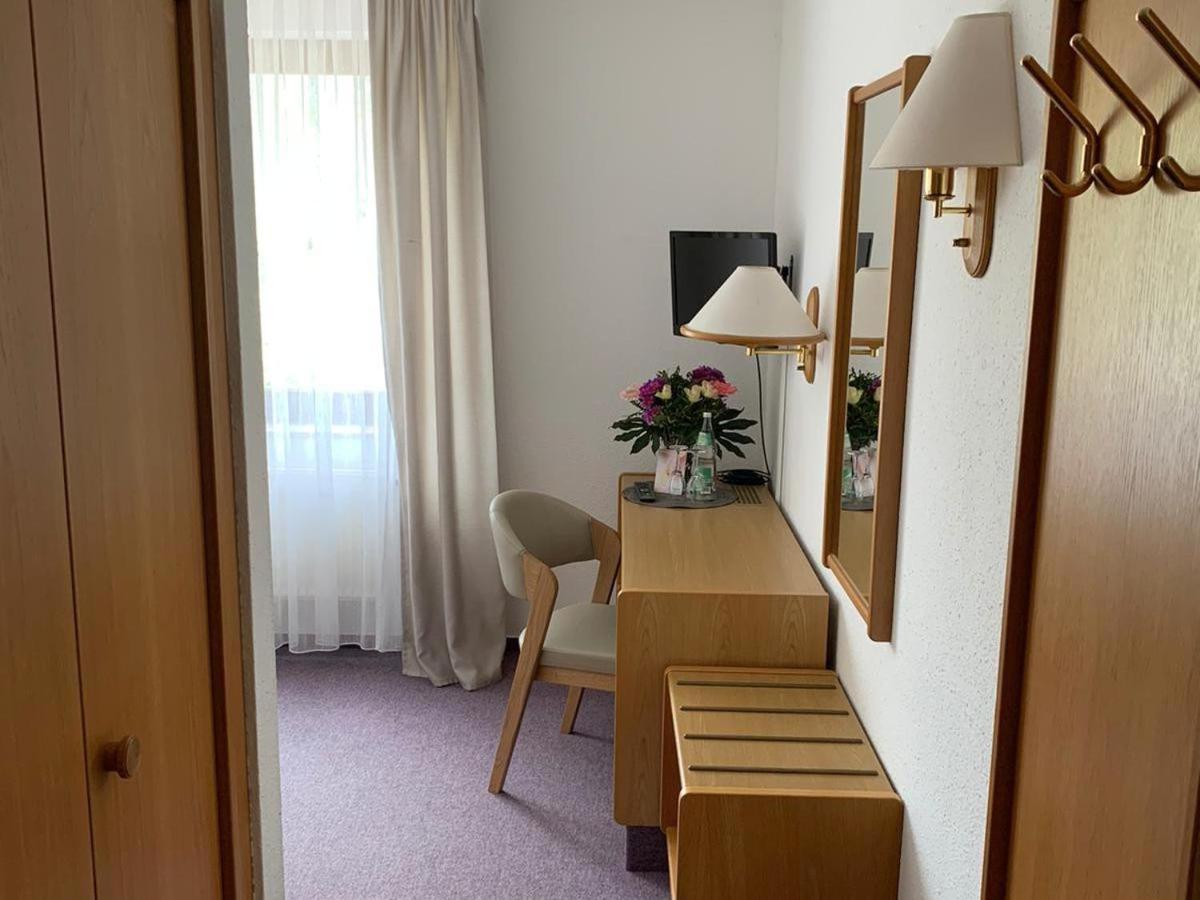 Single Room with Private Bathroom photo 1