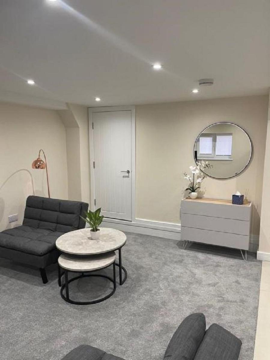 Standard Apartment photo 2