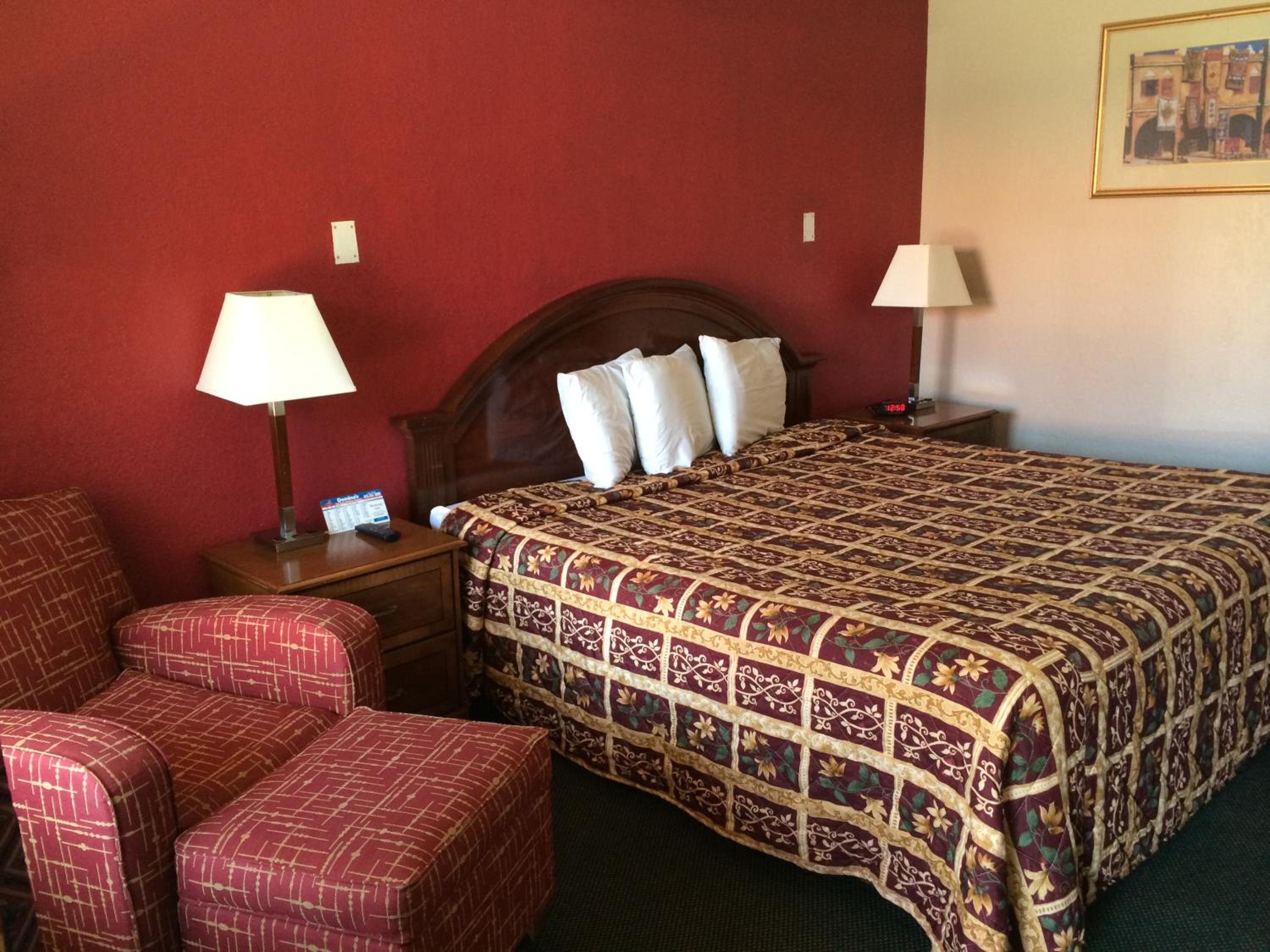 King Room - Non-Smoking