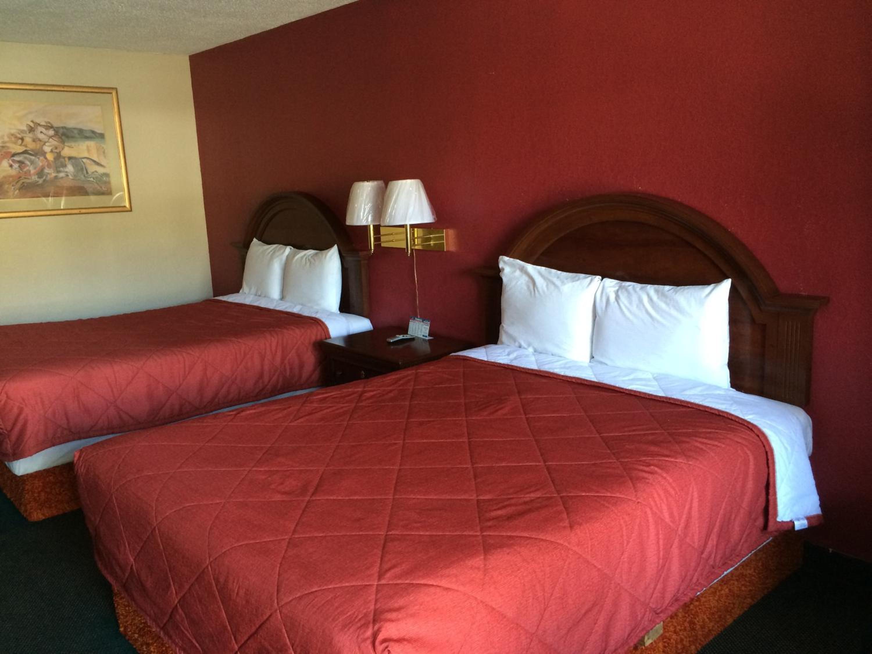 Queen Room with Two Queen Beds - Non-Smoking
