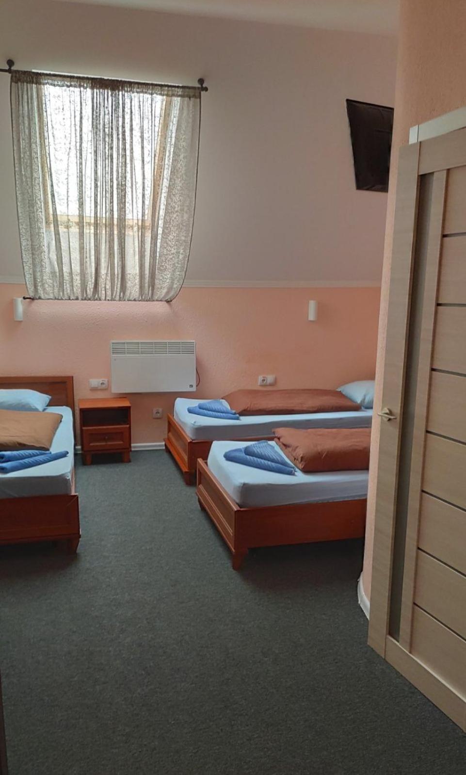 Standard Triple Room photo 1