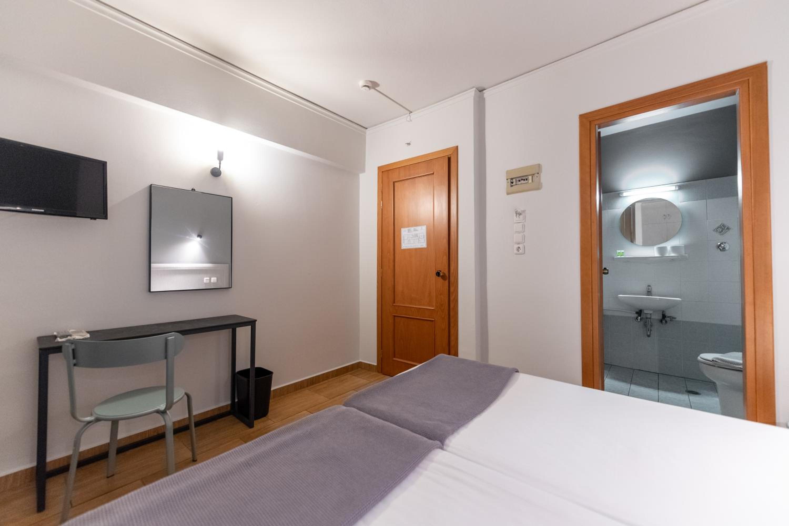 Single Room photo 1