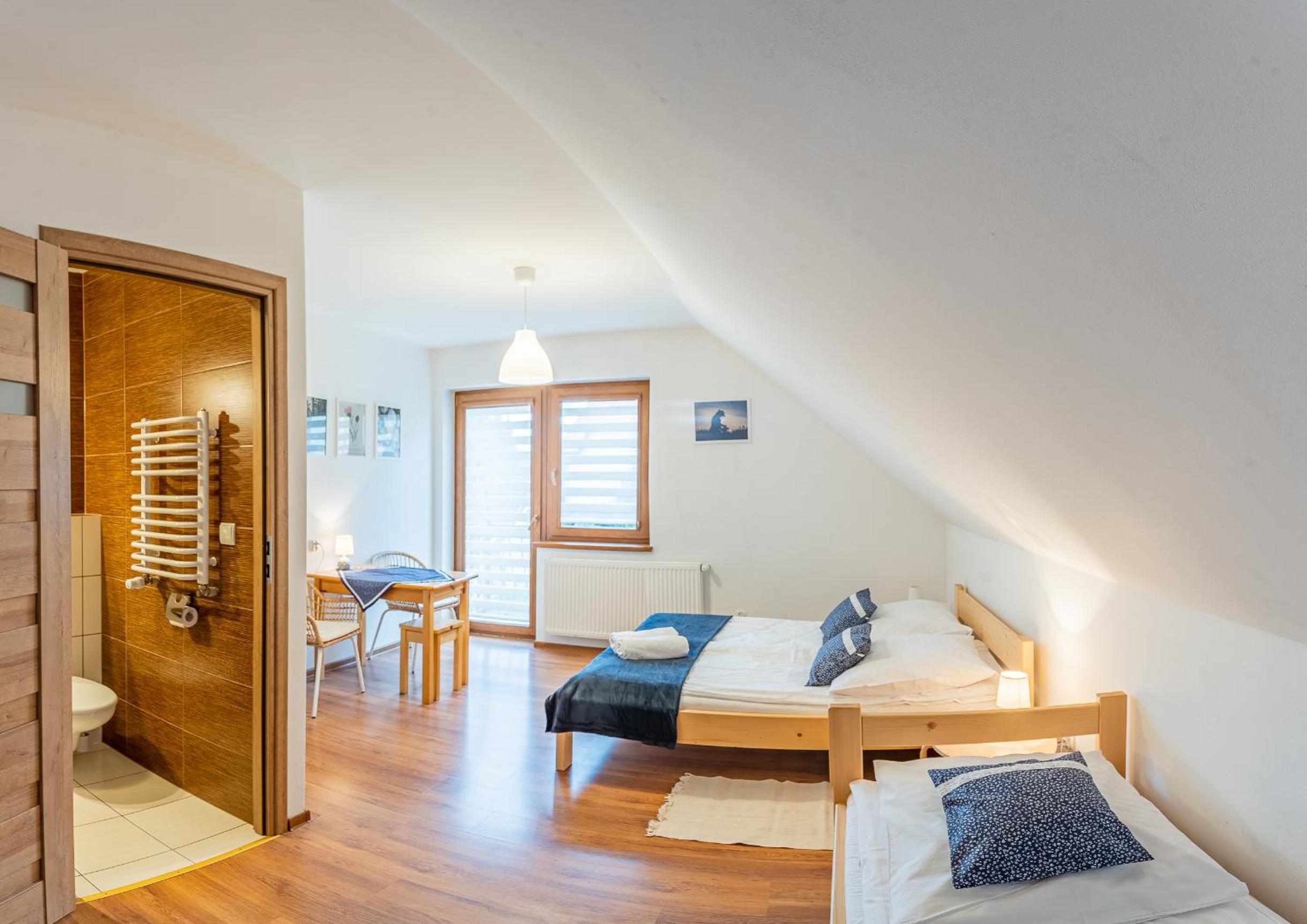 Triple Room with Balcony - Photo 1