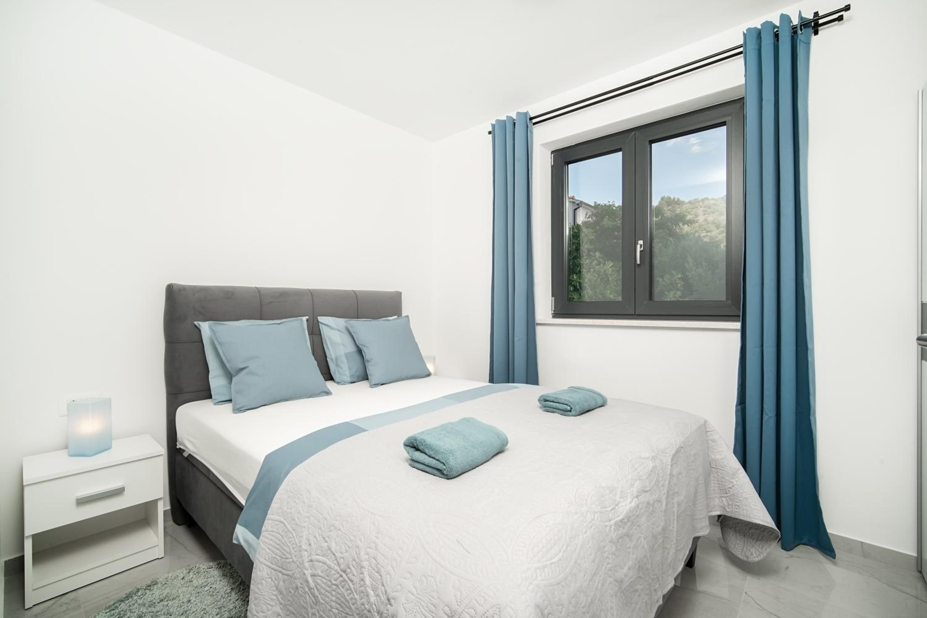 Apartment with Sea View photo 3