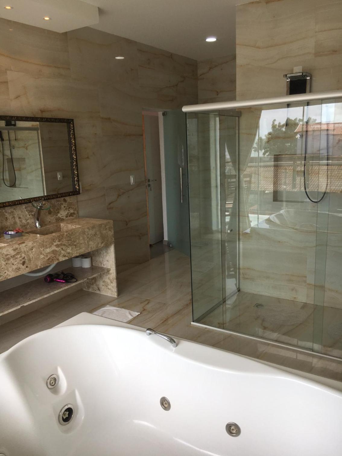 Deluxe Double Room with Balcony and Sea View - Photo 12