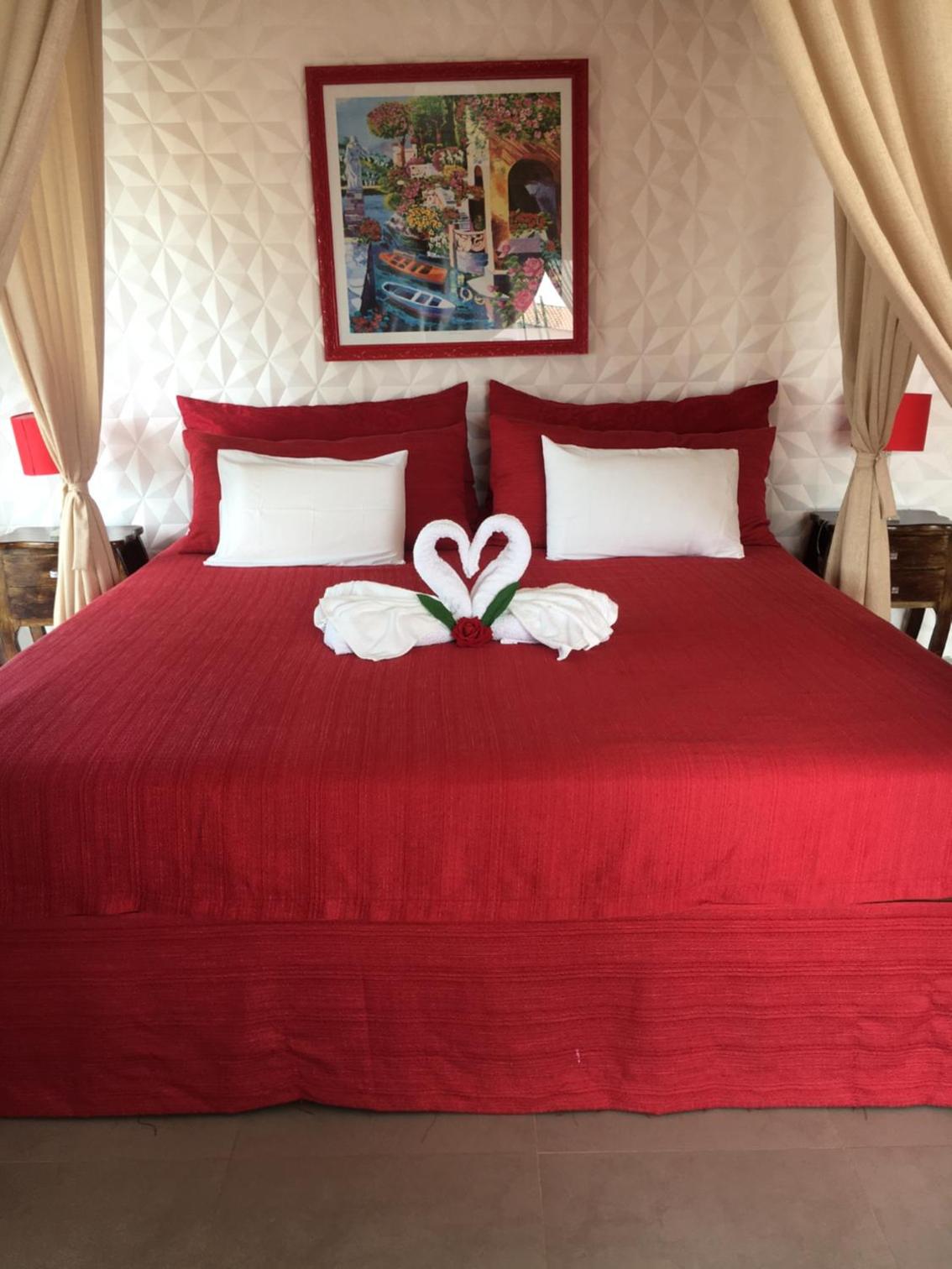 Deluxe Double Room with Balcony and Sea View - Photo 6
