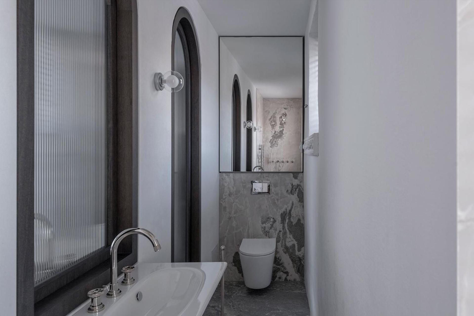 Nō1 - Luxury Architect apartment with Balcony photo 3
