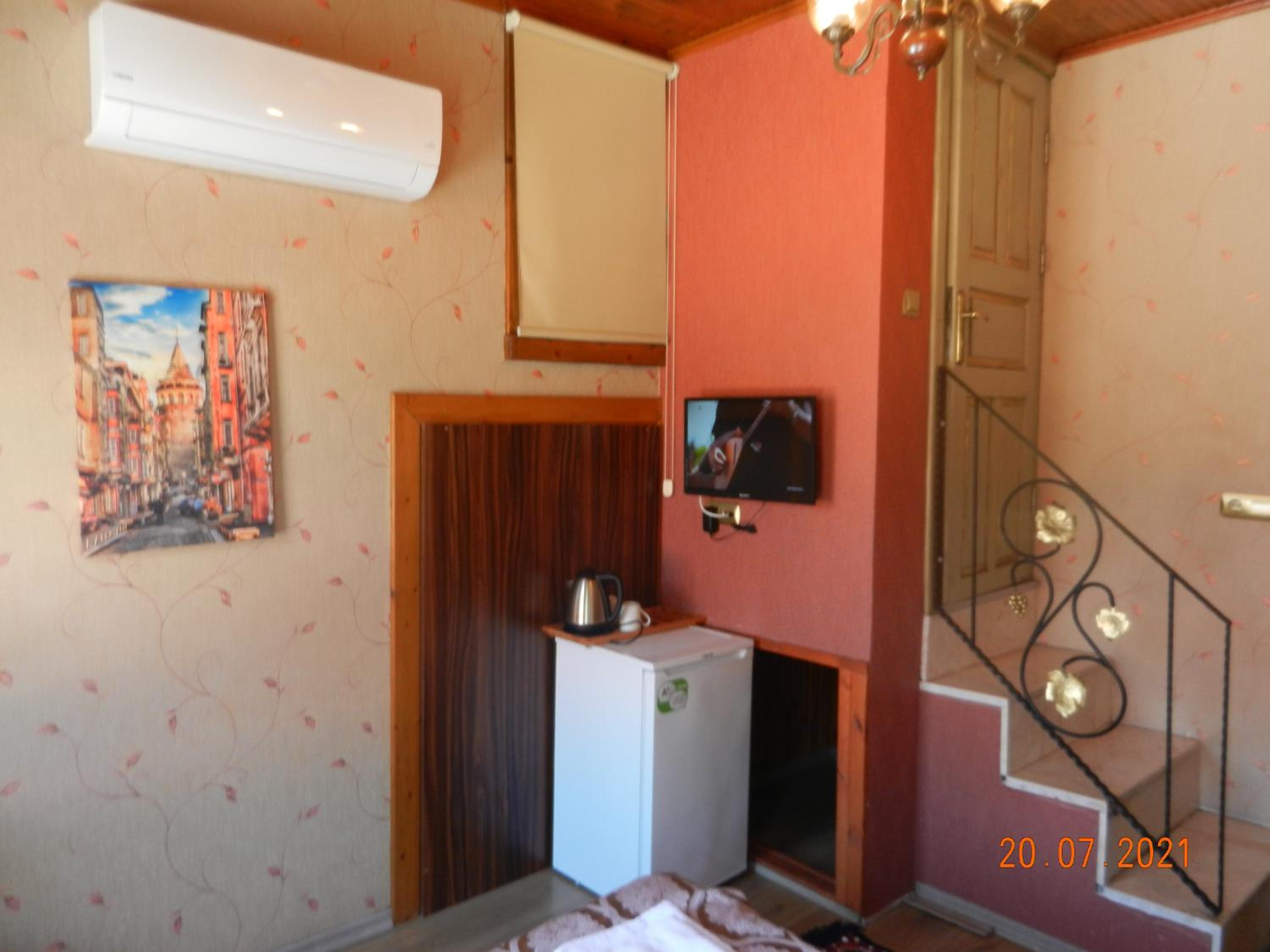 Standard Twin Room photo 2
